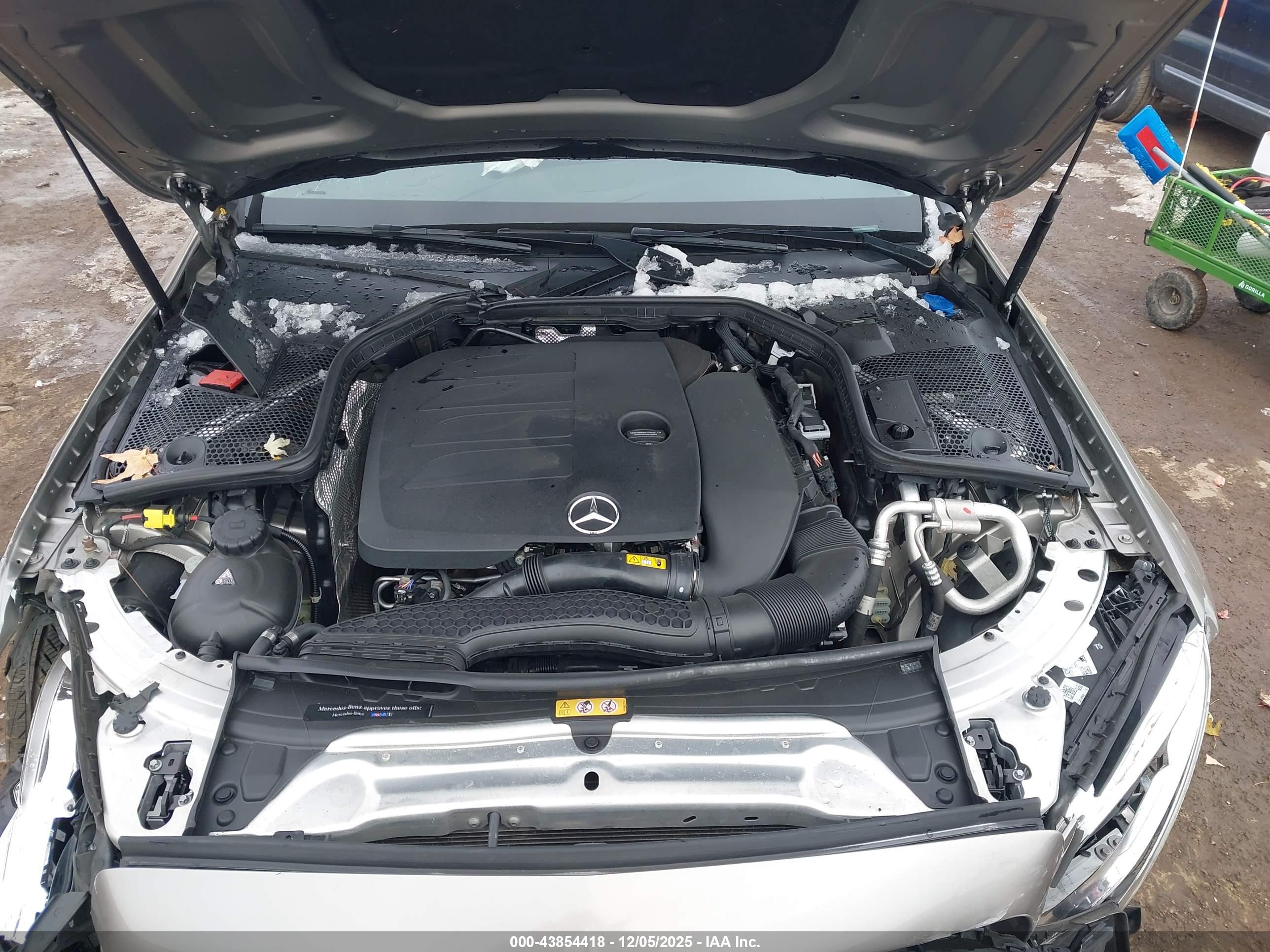 MERCEDES-BENZ C image 10