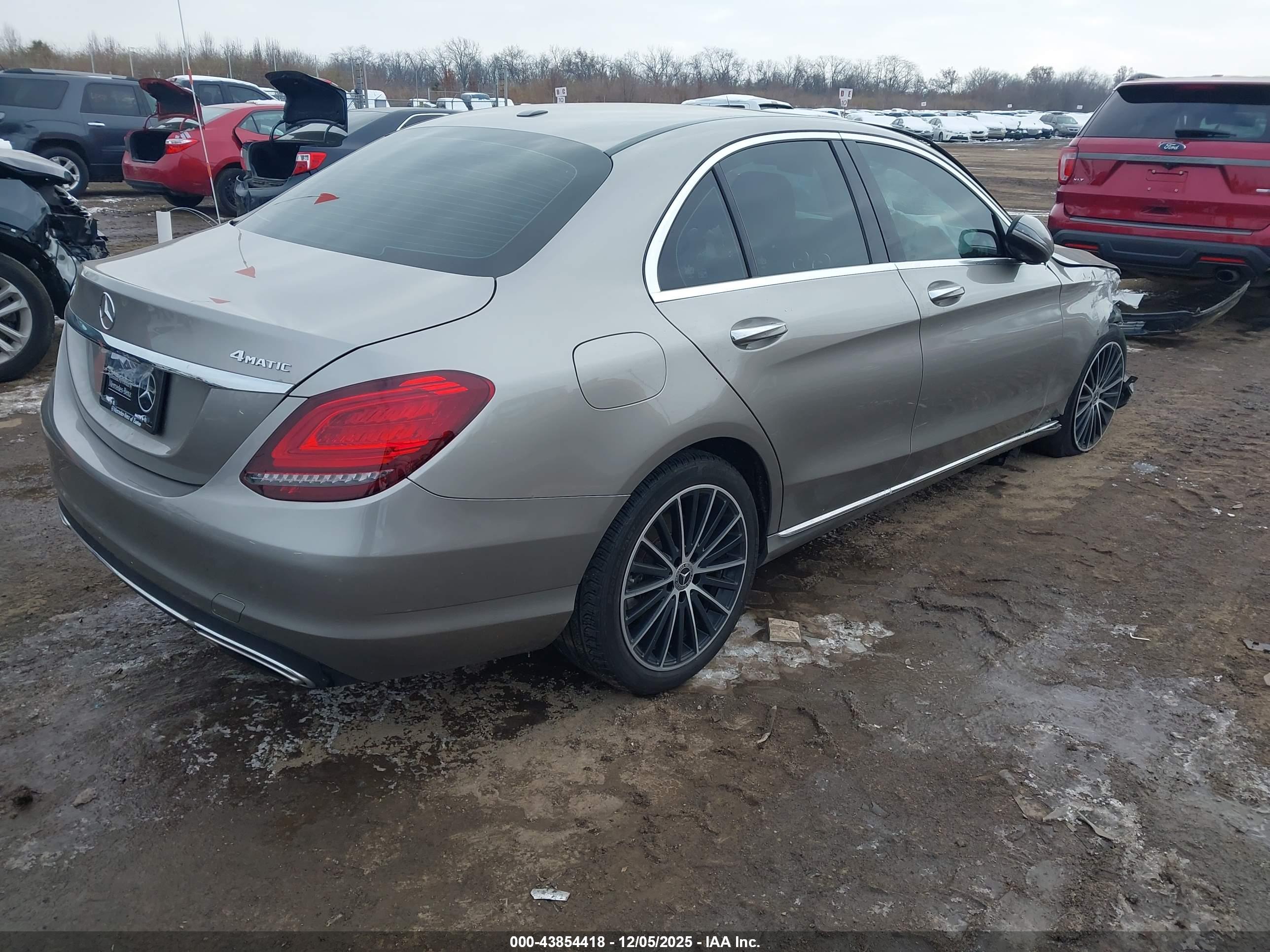 MERCEDES-BENZ C image 4