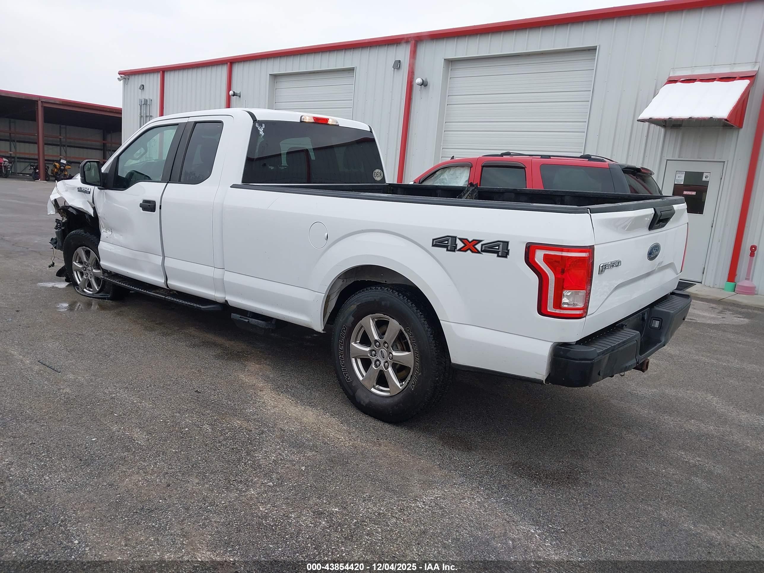 FORD F-150 image 3