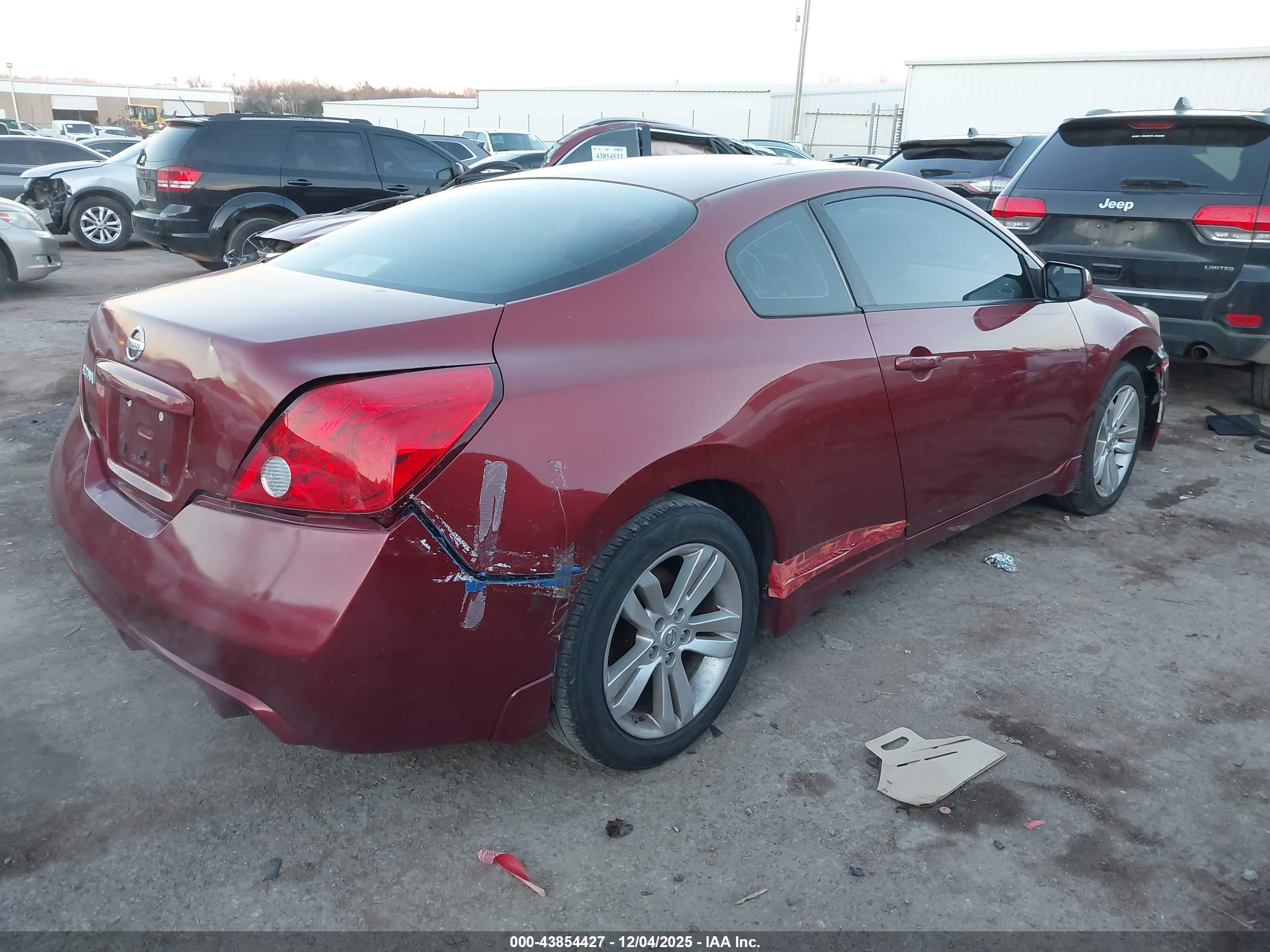 NISSAN ALTIMA image 4