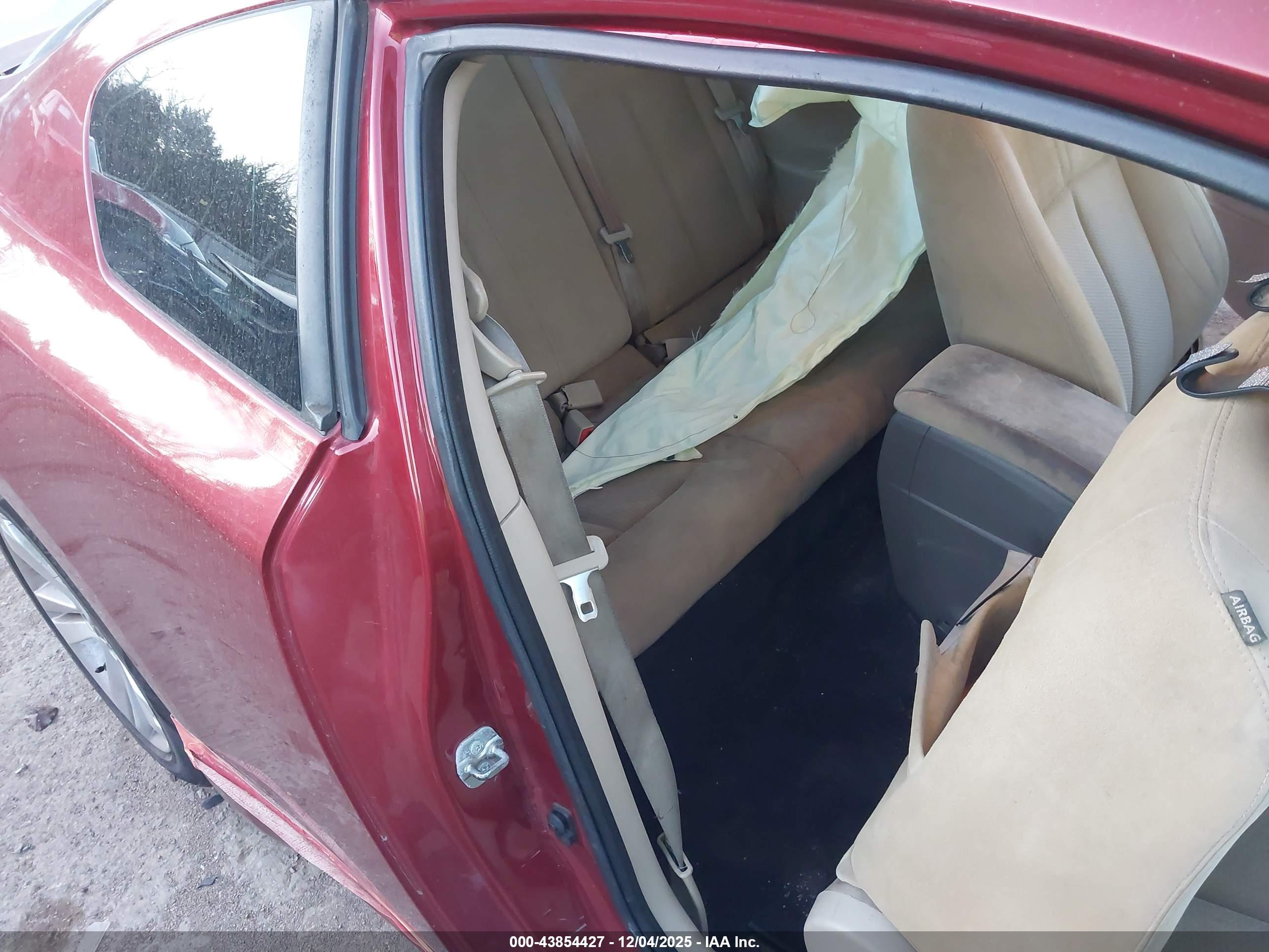 NISSAN ALTIMA image 8