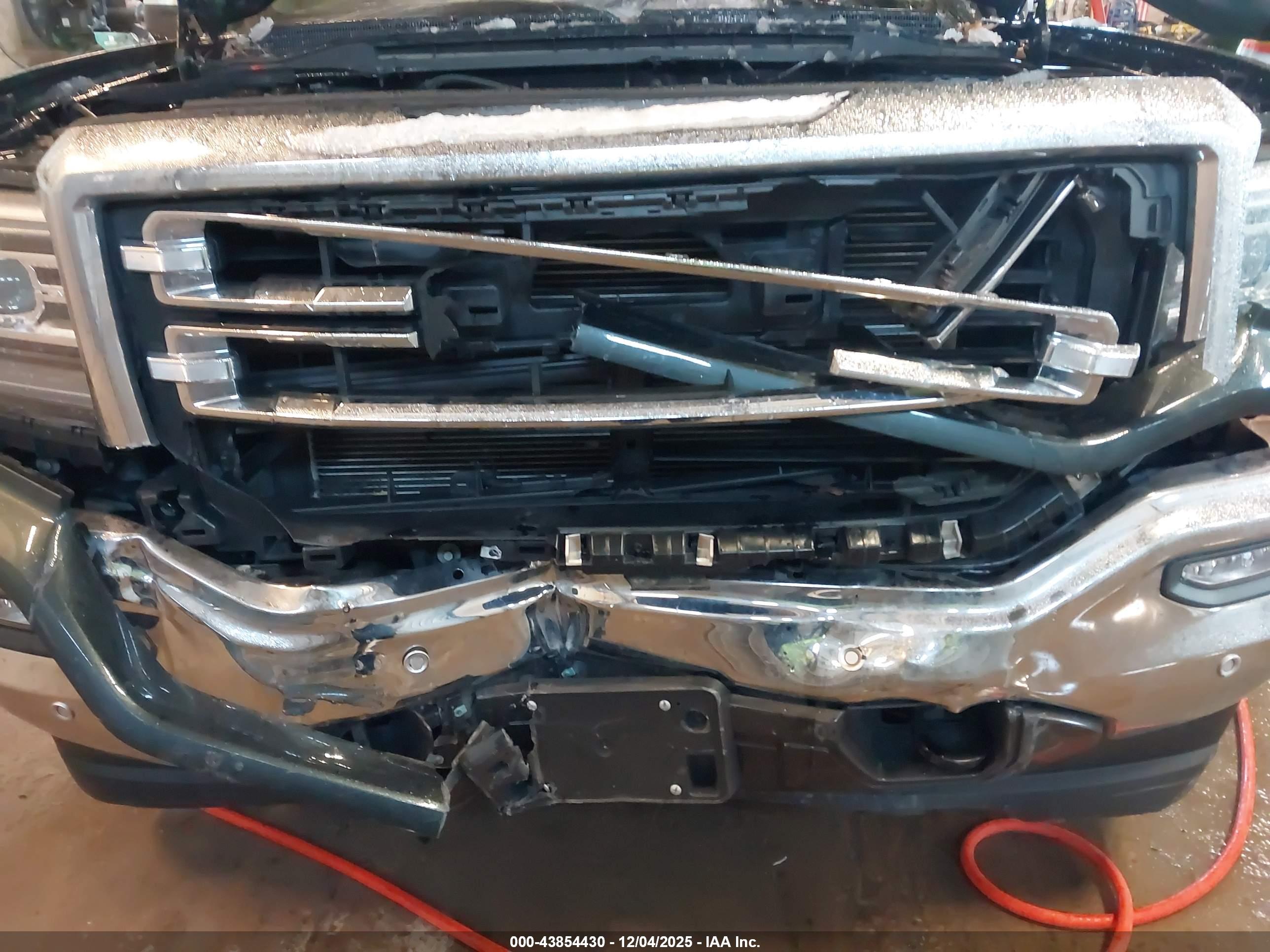GMC SIERRA image 6