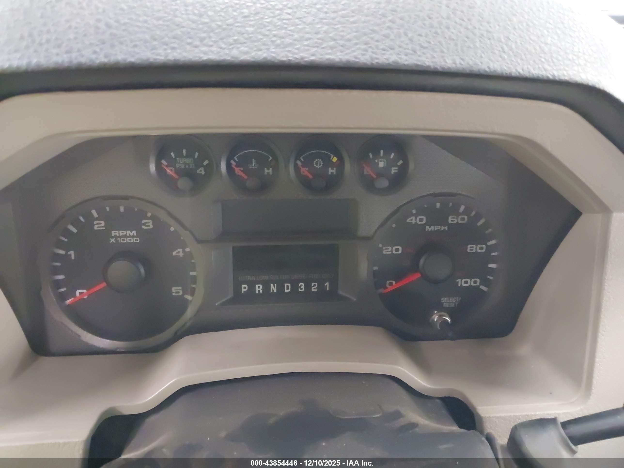FORD F-350 image 6