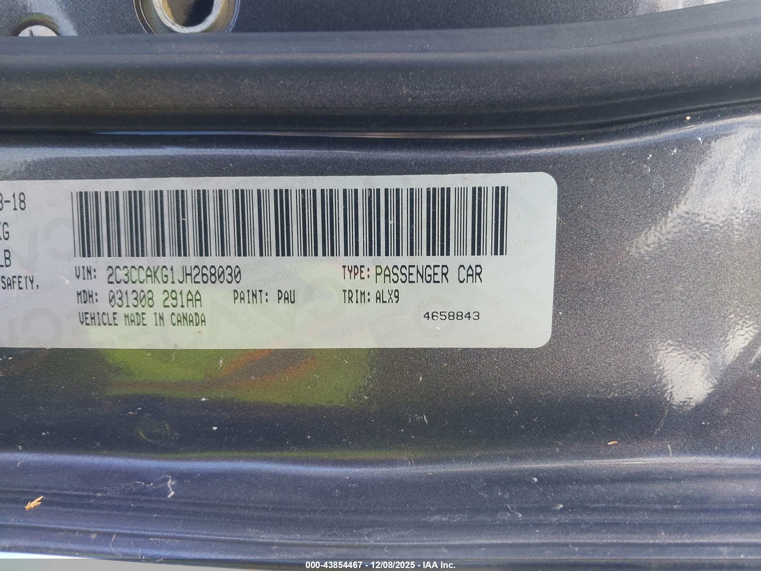CHRYSLER 300 image 9
