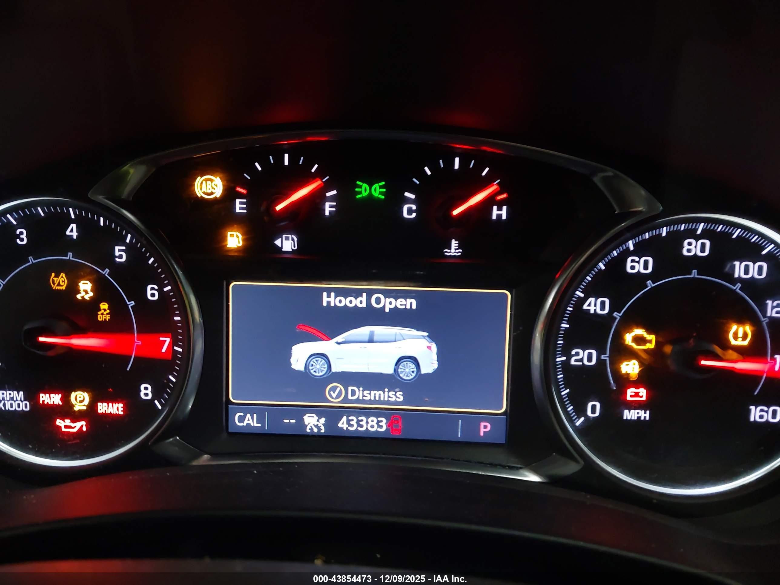 GMC TERRAIN image 7