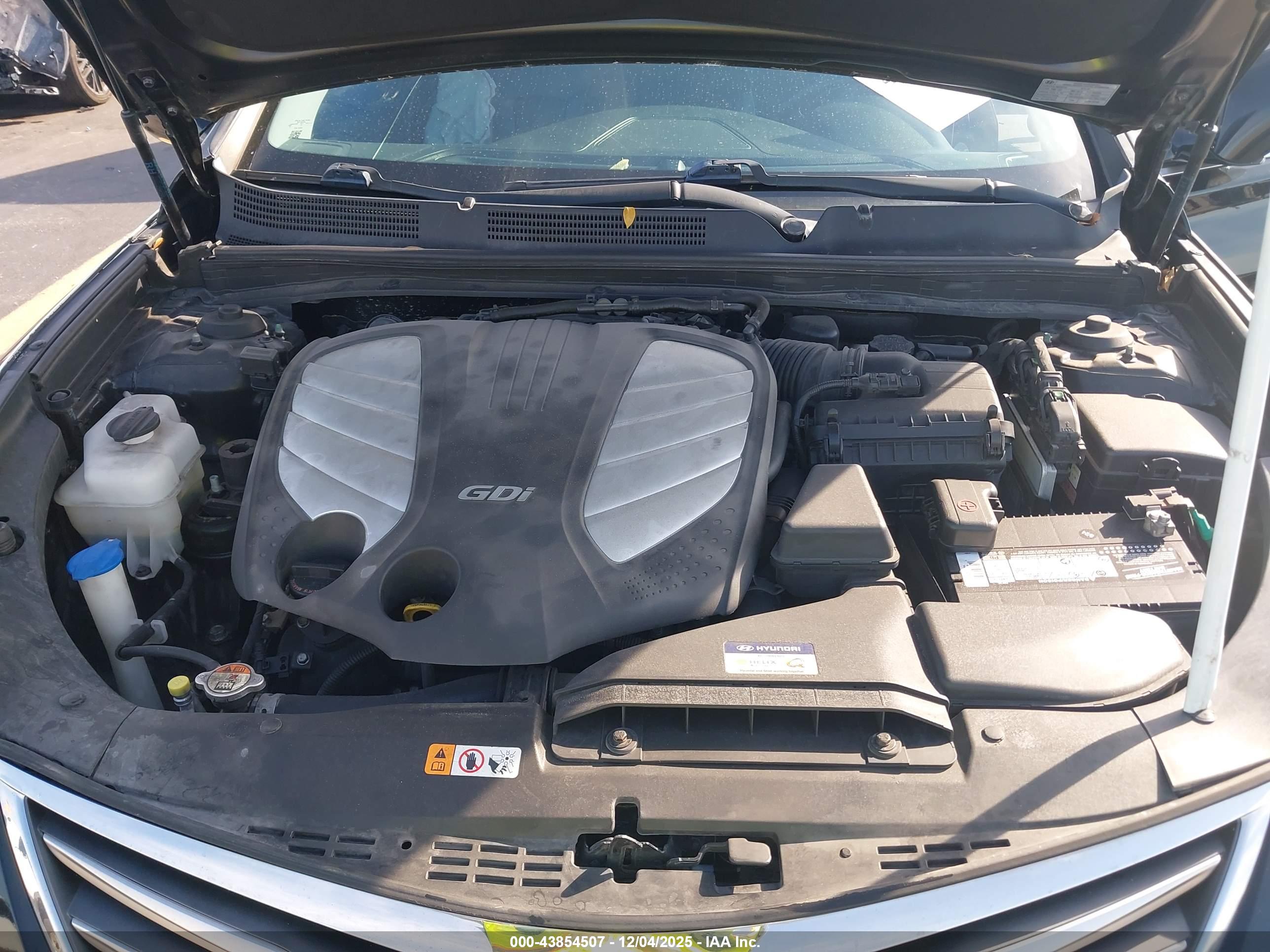 HYUNDAI AZERA image 10
