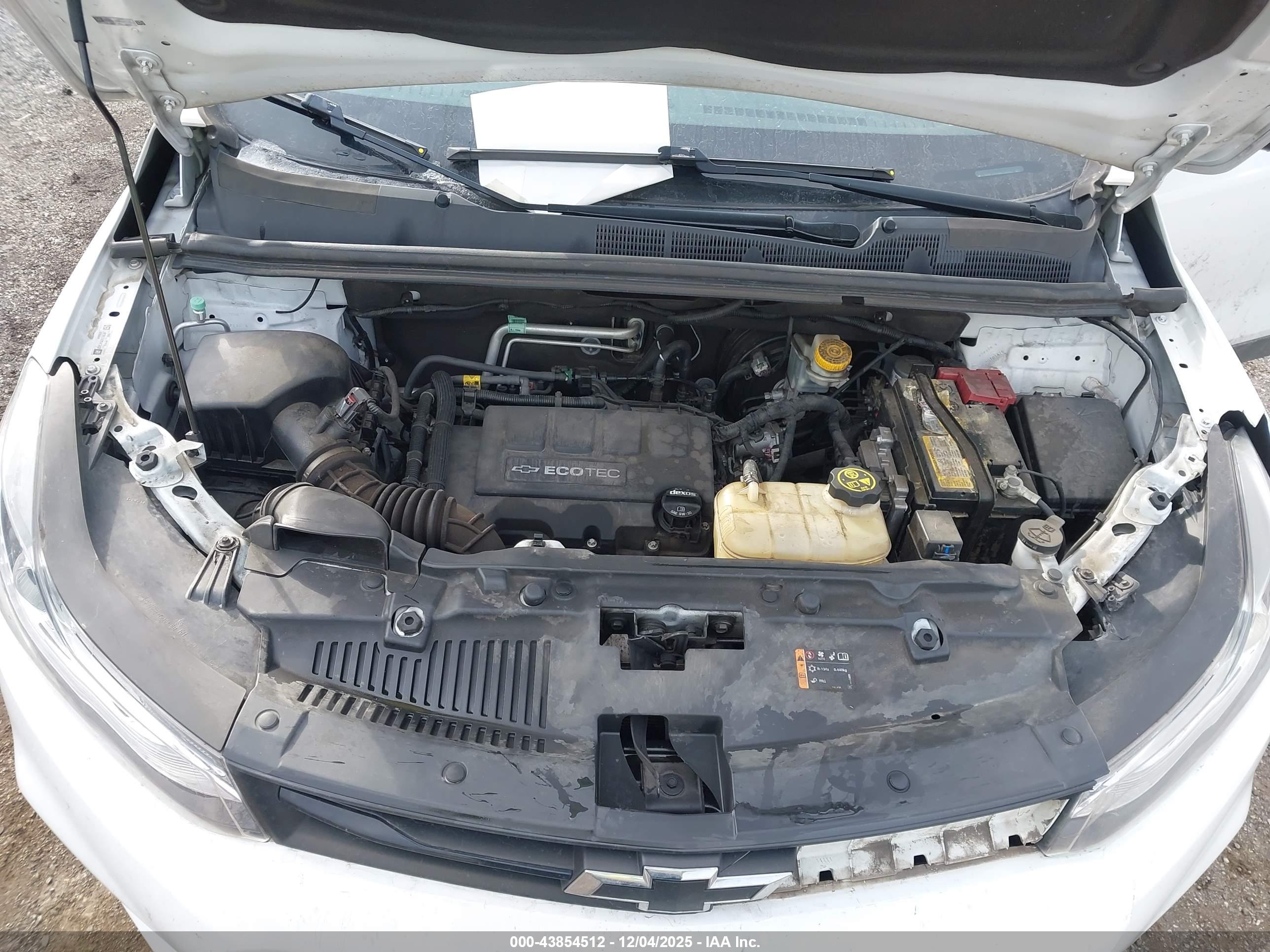 CHEVROLET TRAX image 10