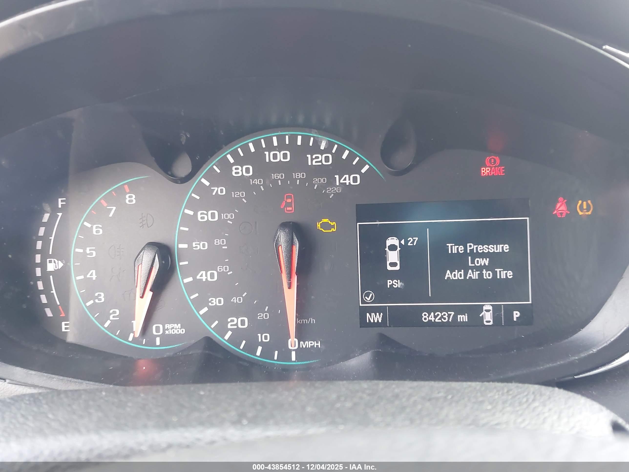 CHEVROLET TRAX image 7