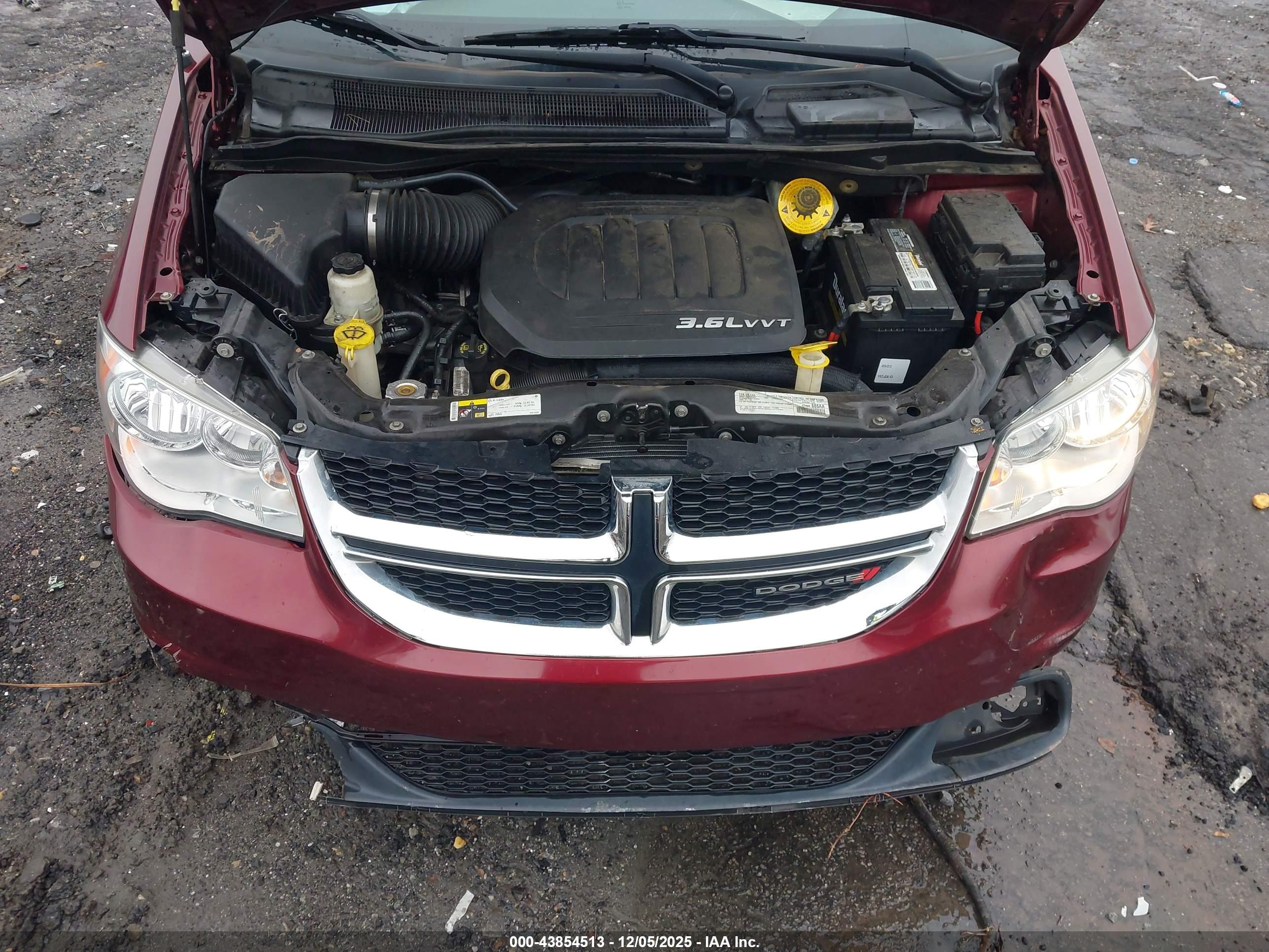 DODGE GRAND image 10