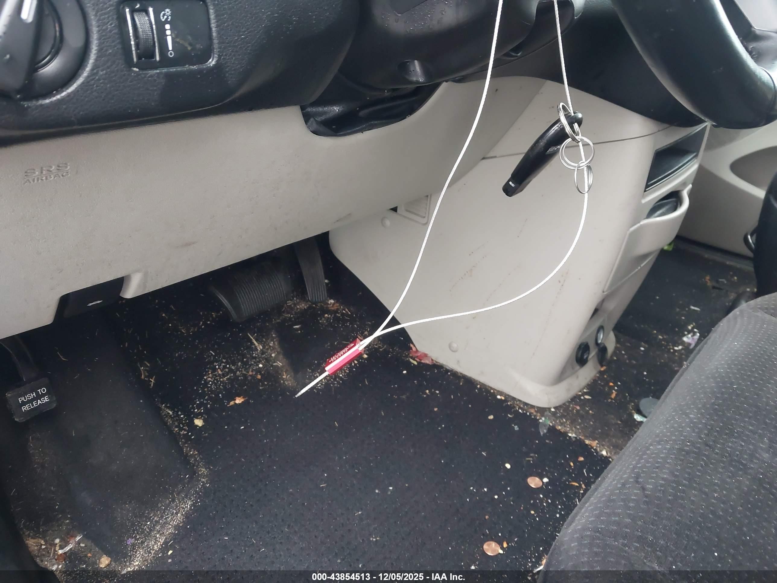 DODGE GRAND image 11