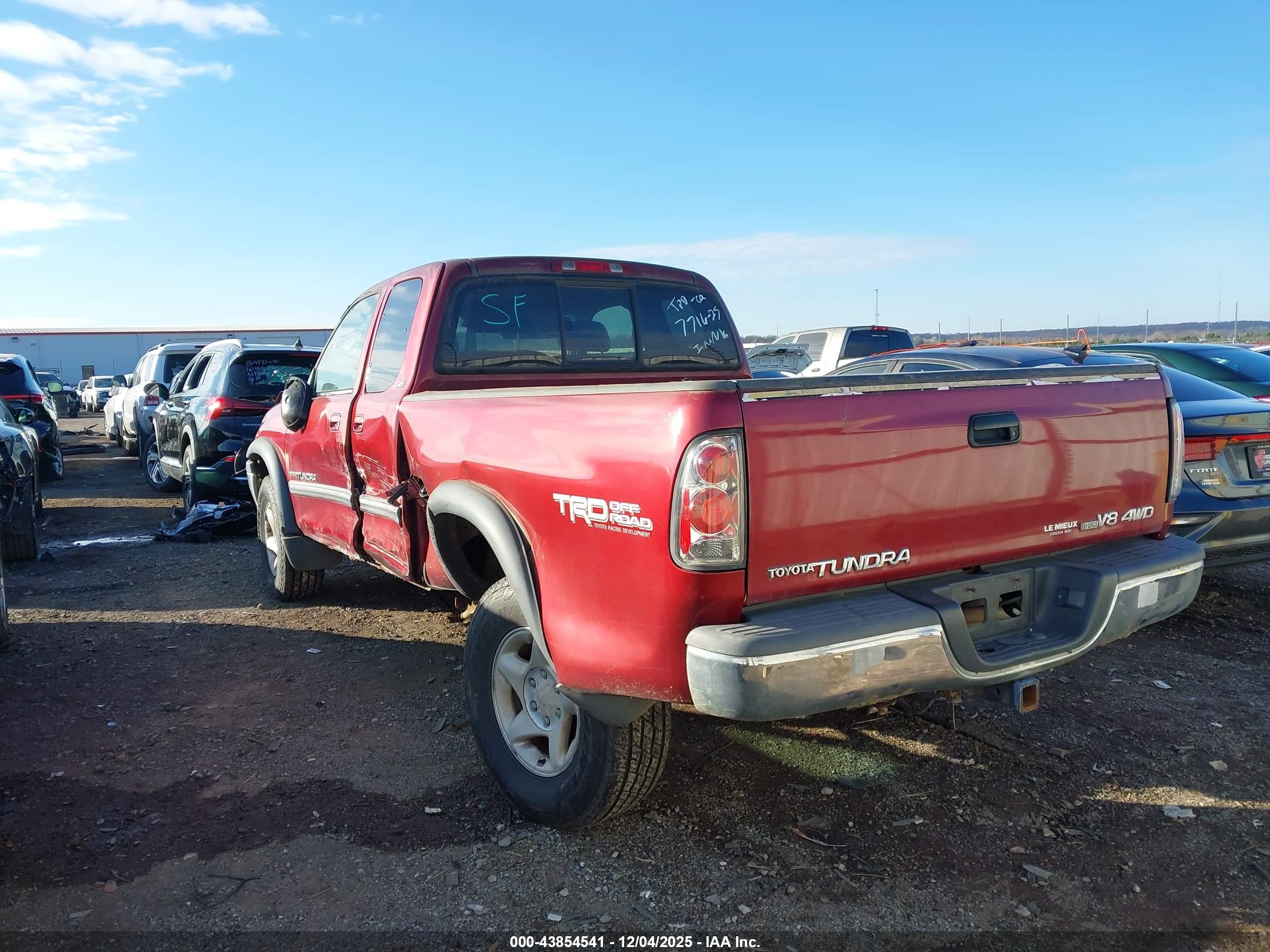 TOYOTA TUNDRA image 3
