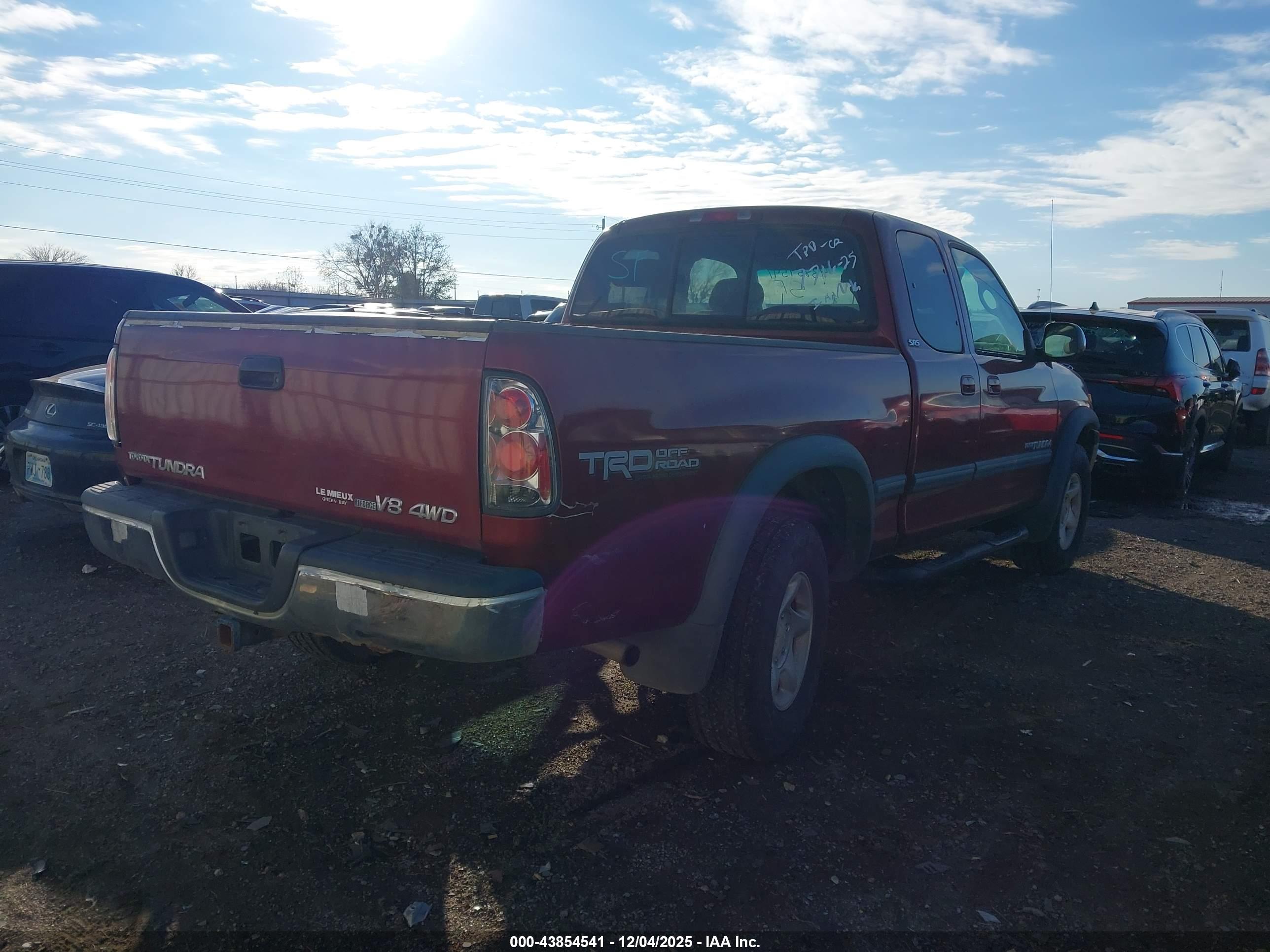 TOYOTA TUNDRA image 4