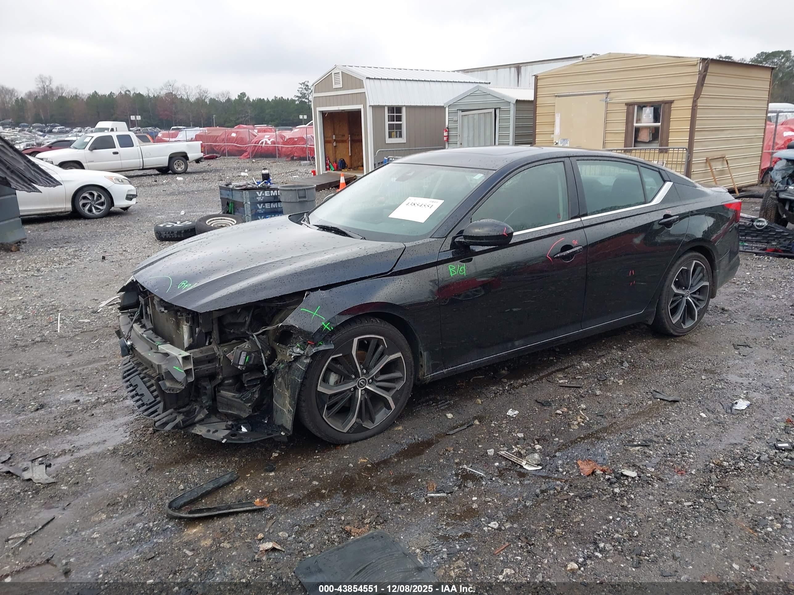 NISSAN ALTIMA image 2
