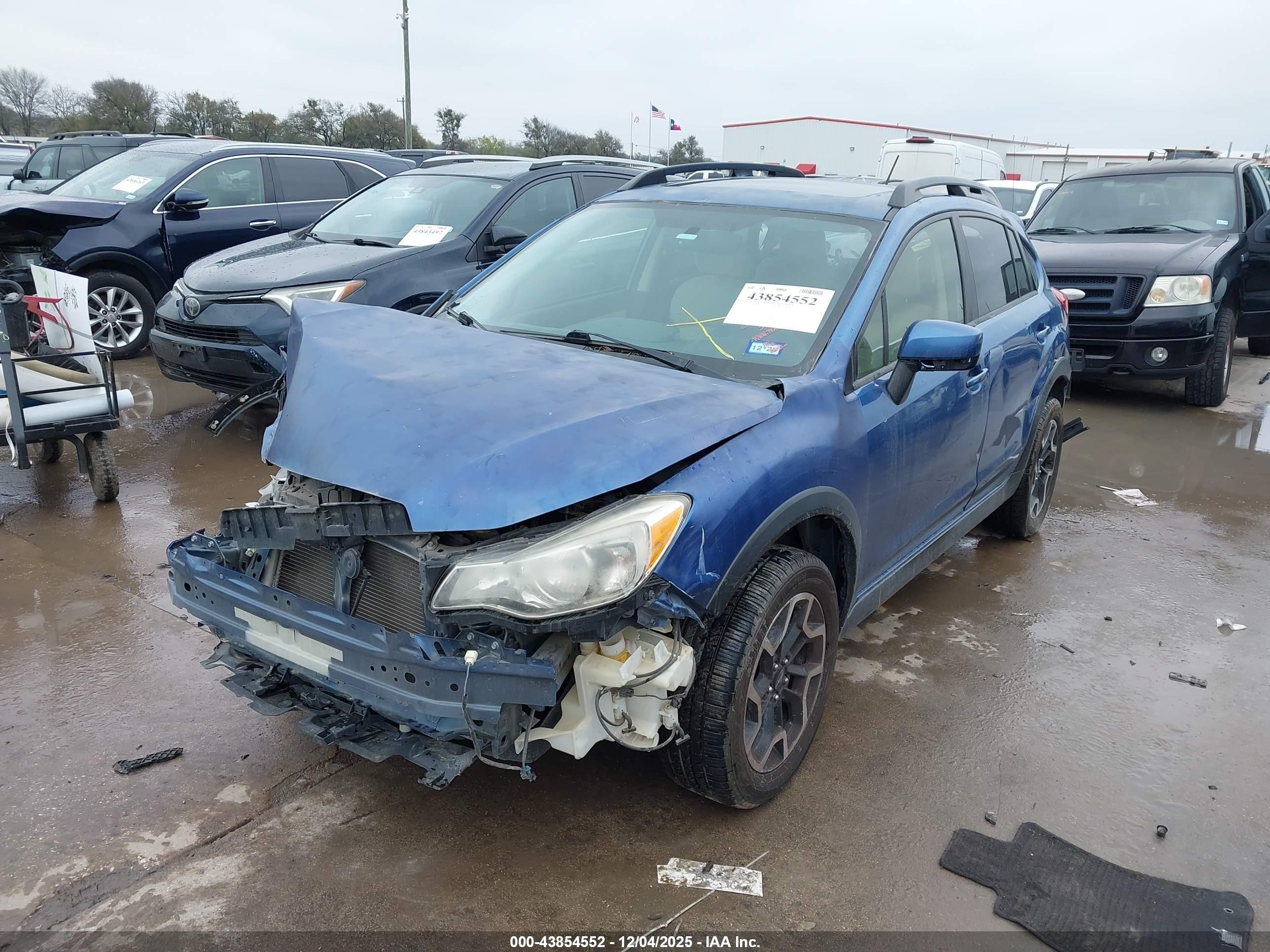 SUBARU CROSSTREK image 2