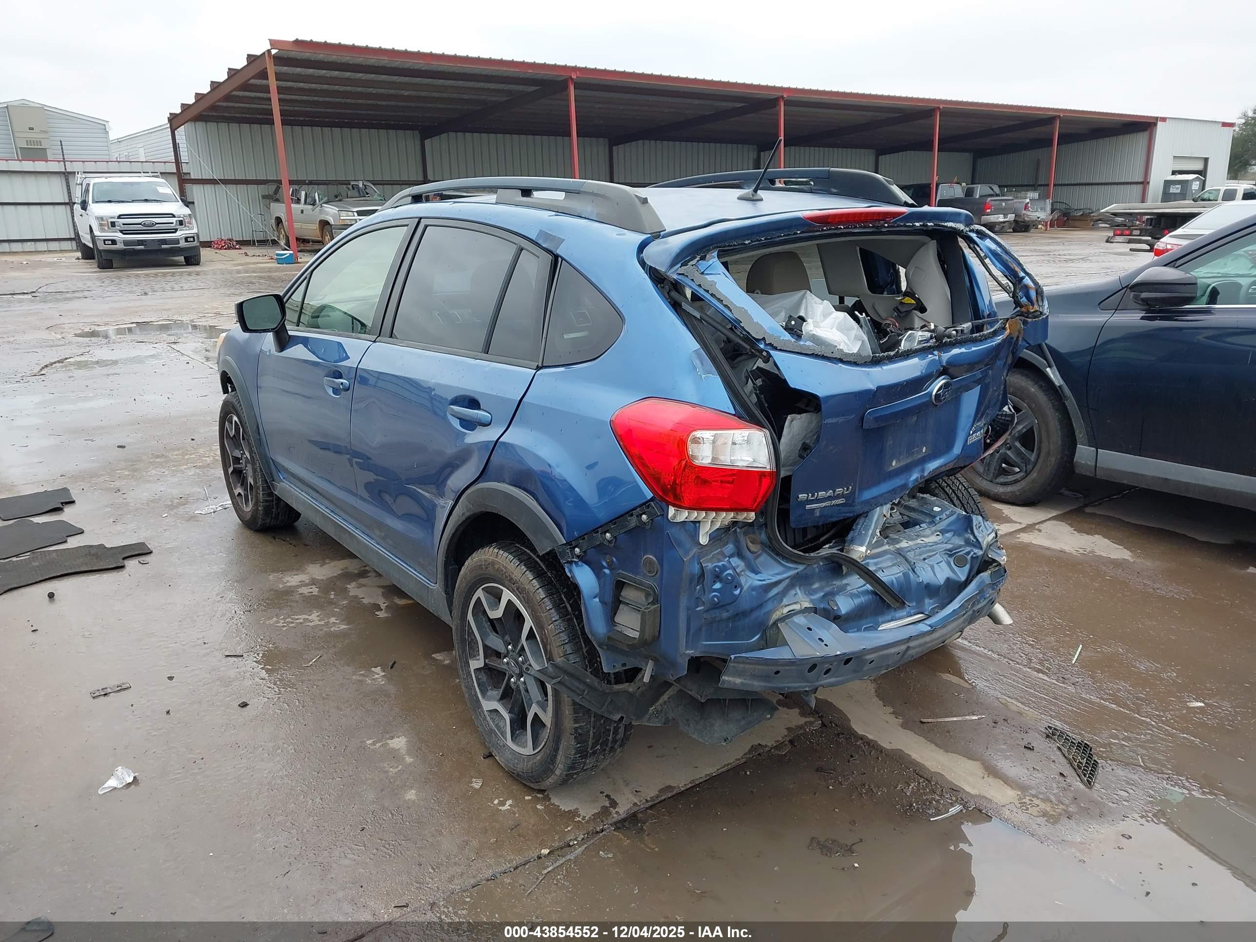 SUBARU CROSSTREK image 3