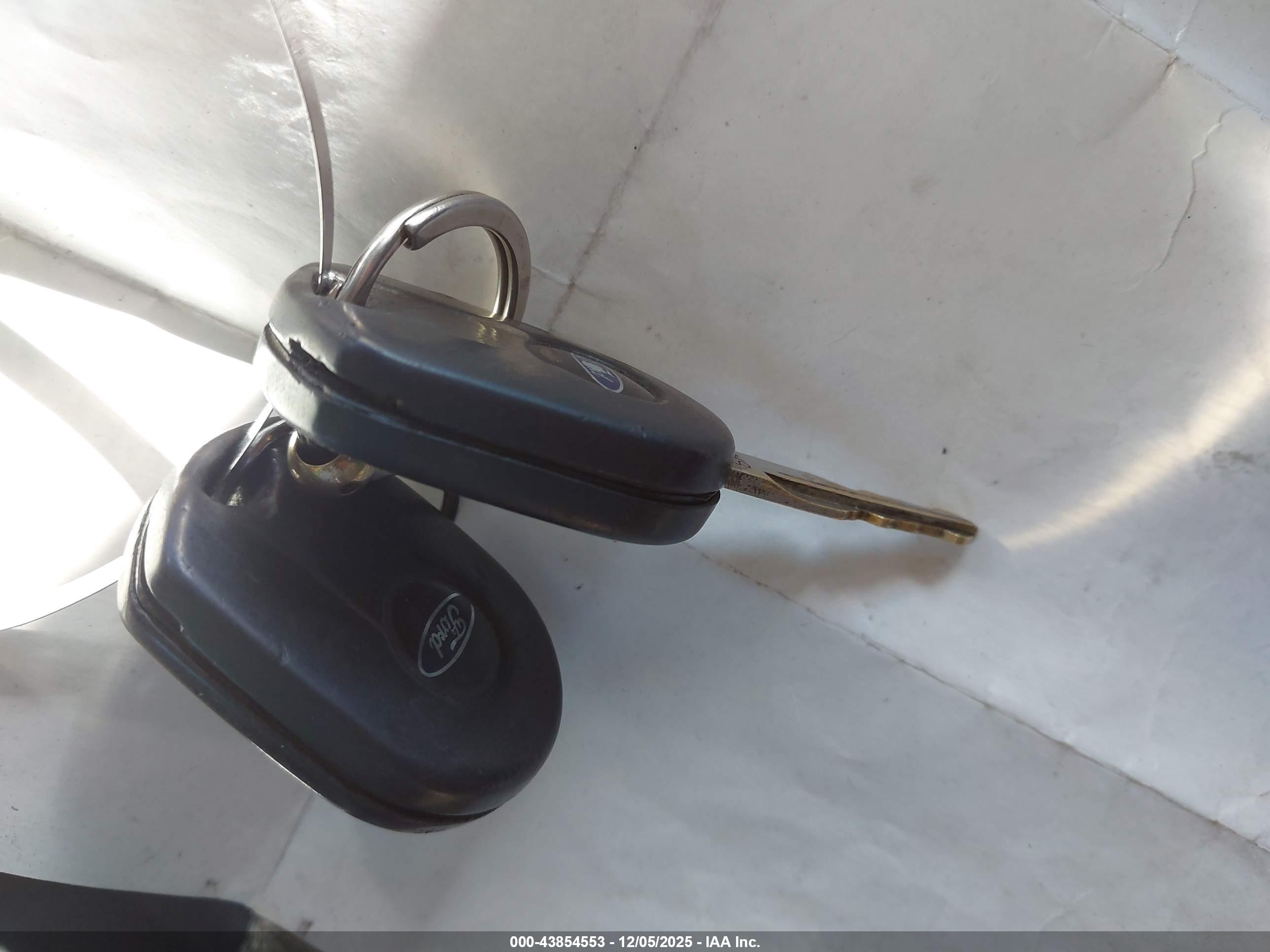 FORD EDGE image 11