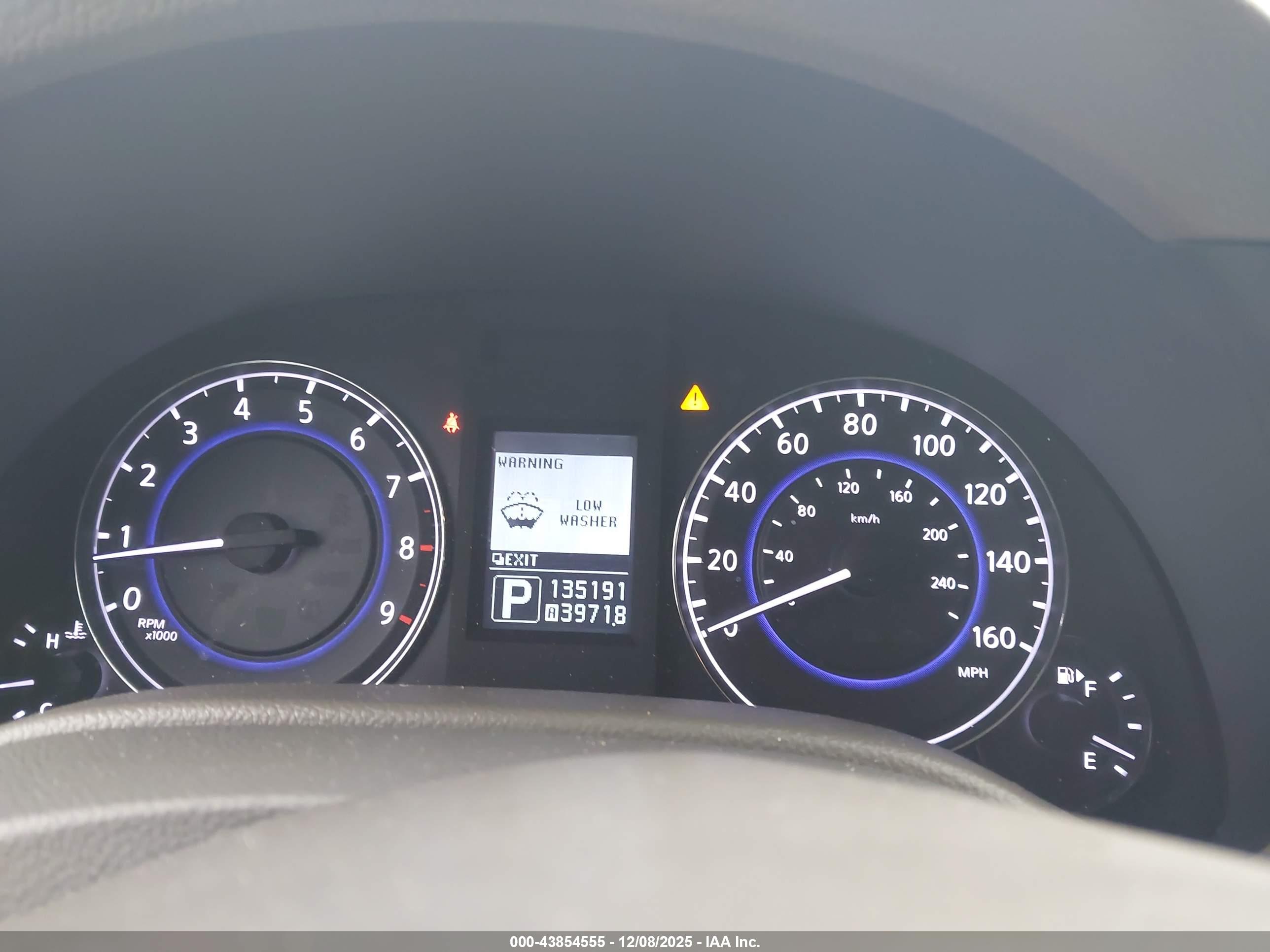 INFINITI G37 image 7