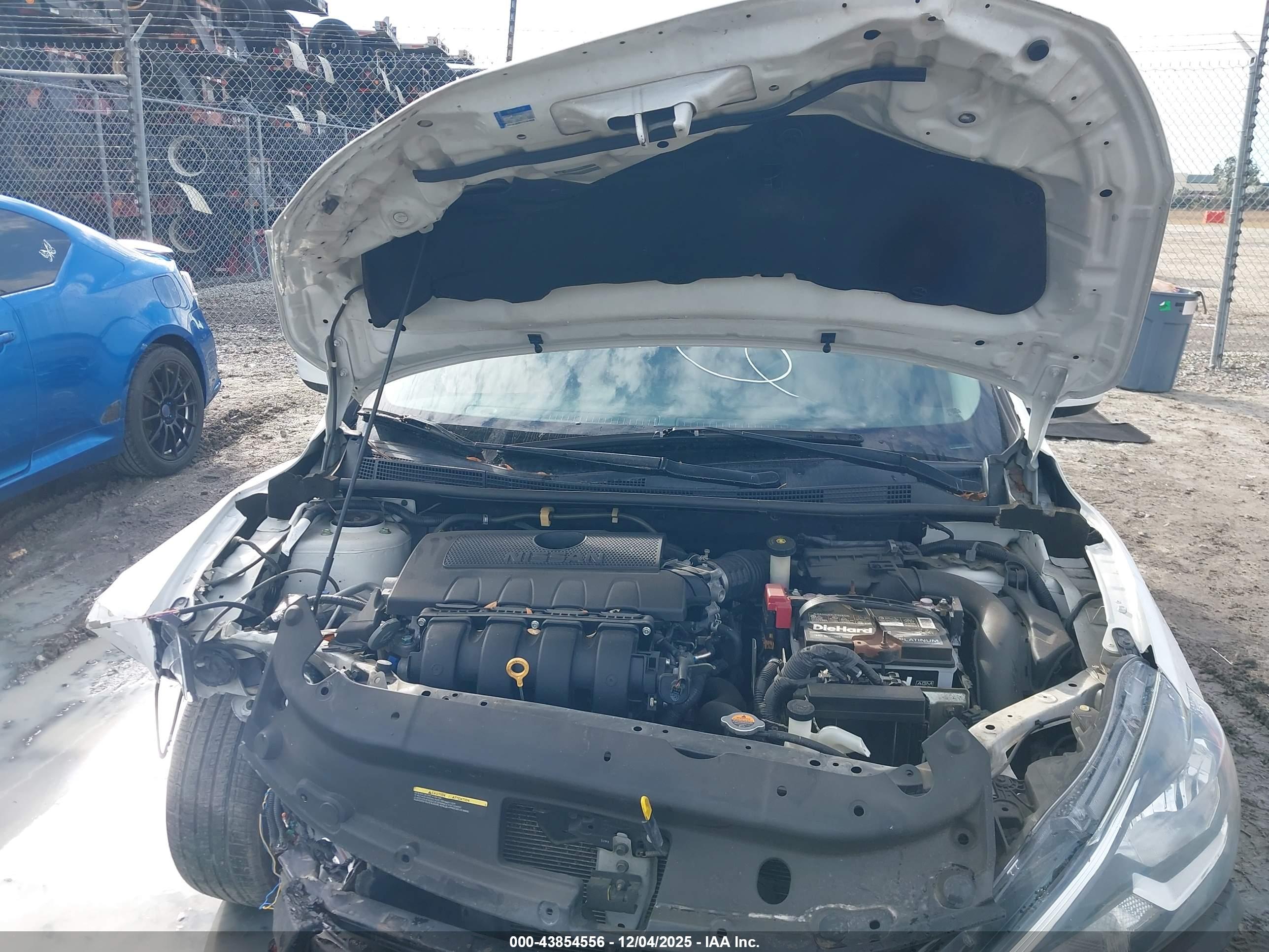 NISSAN SENTRA image 10