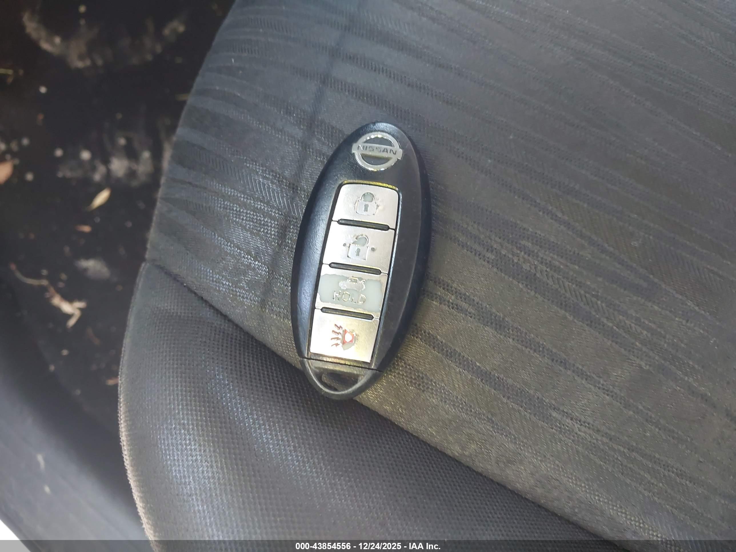 NISSAN SENTRA image 11