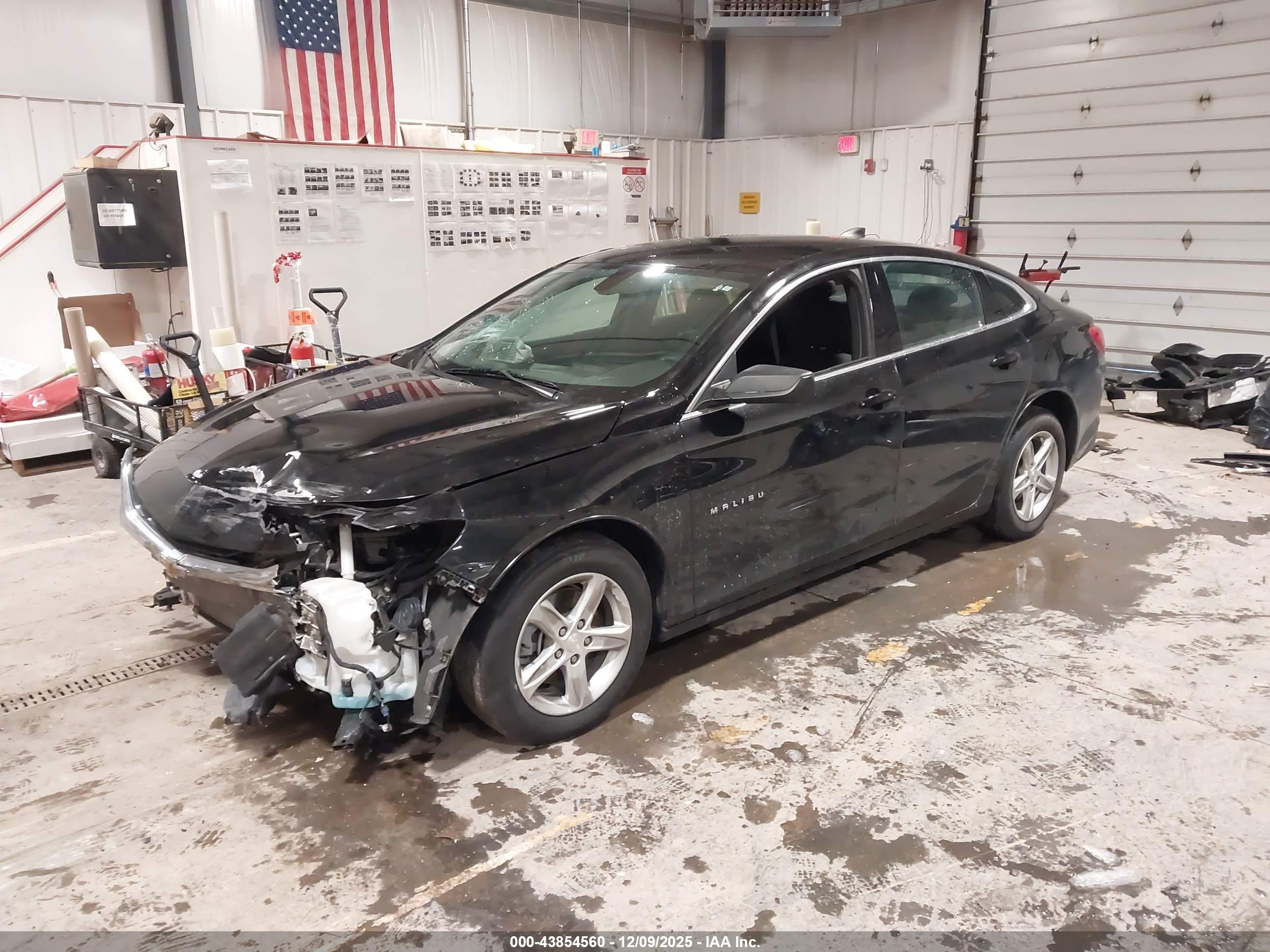 CHEVROLET MALIBU image 2