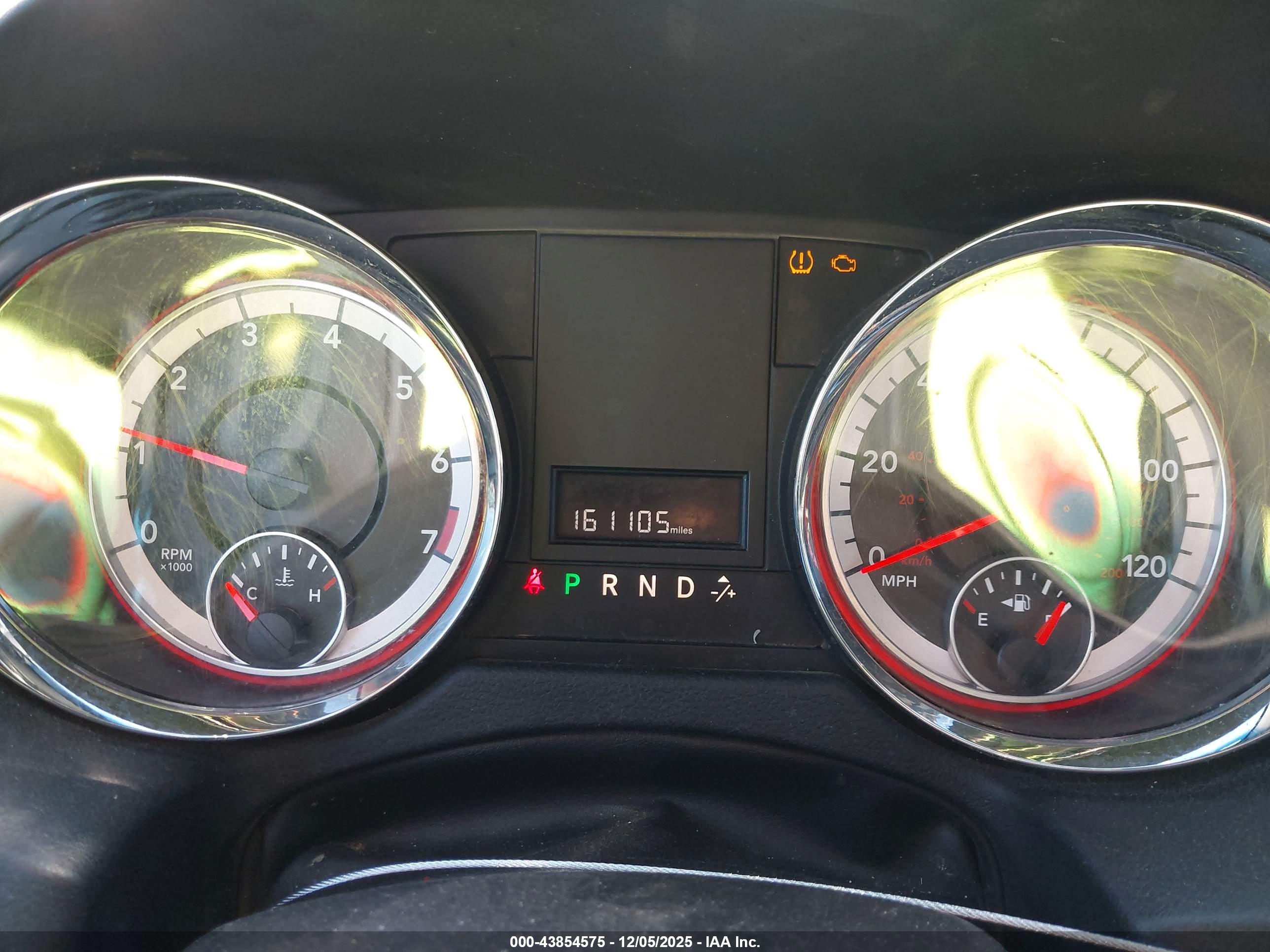 DODGE GRAND image 7