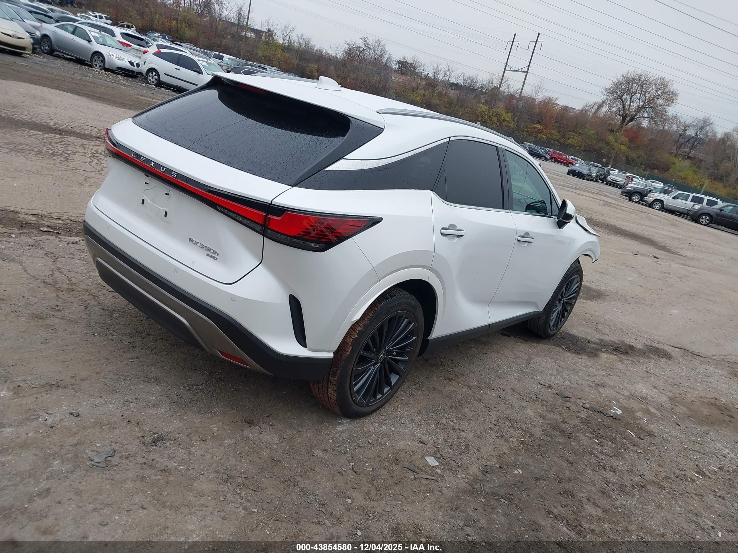 LEXUS RX image 4