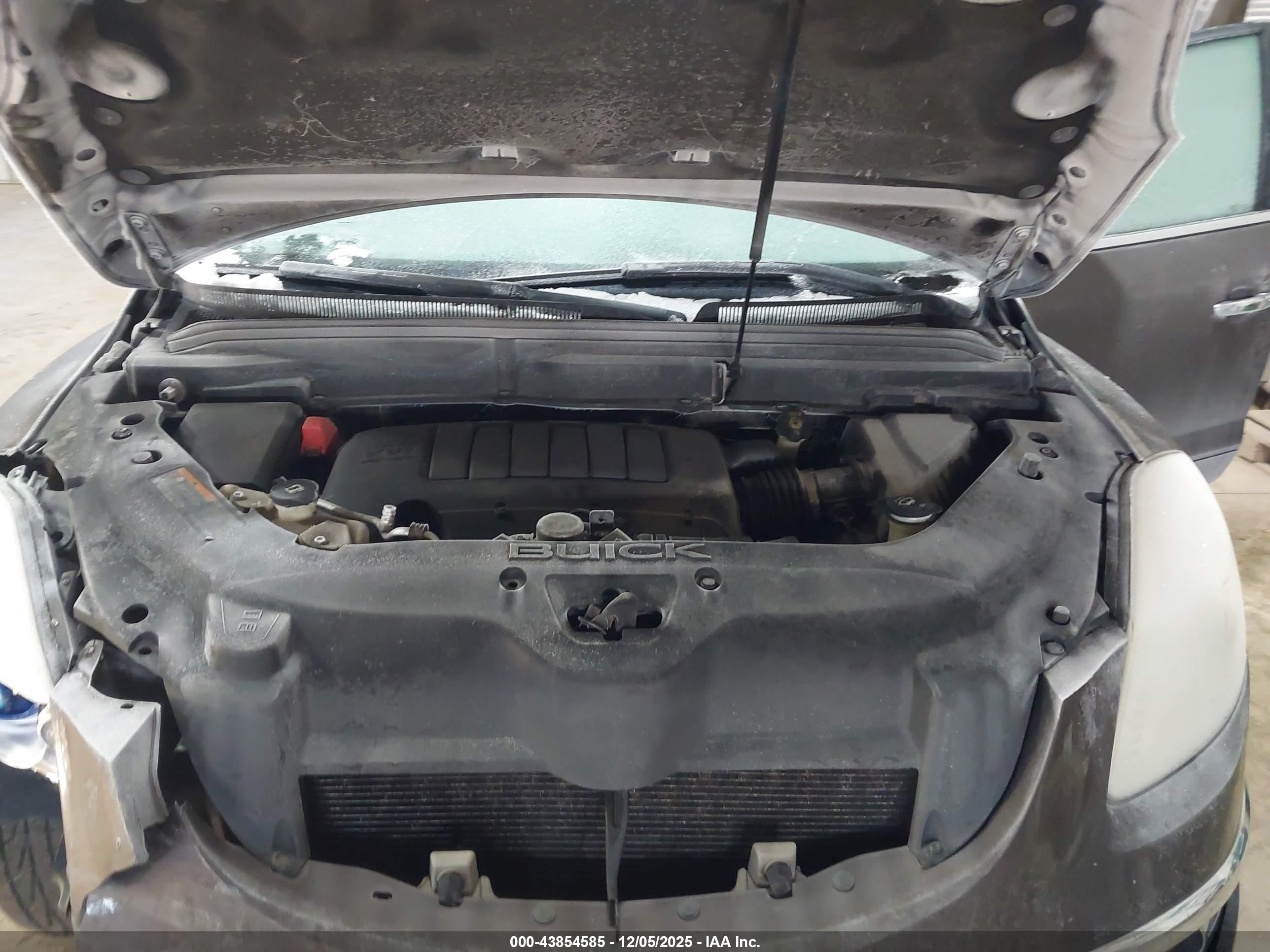 BUICK ENCLAVE image 10