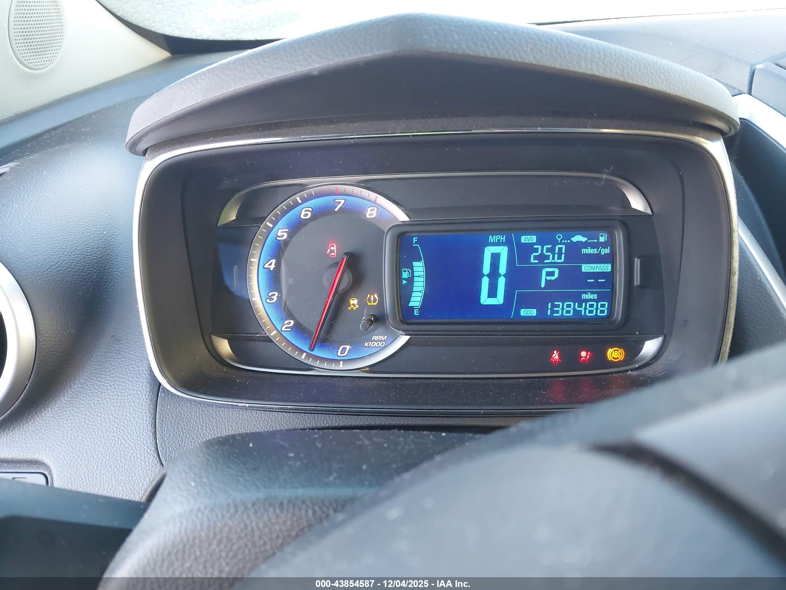 CHEVROLET TRAX image 7