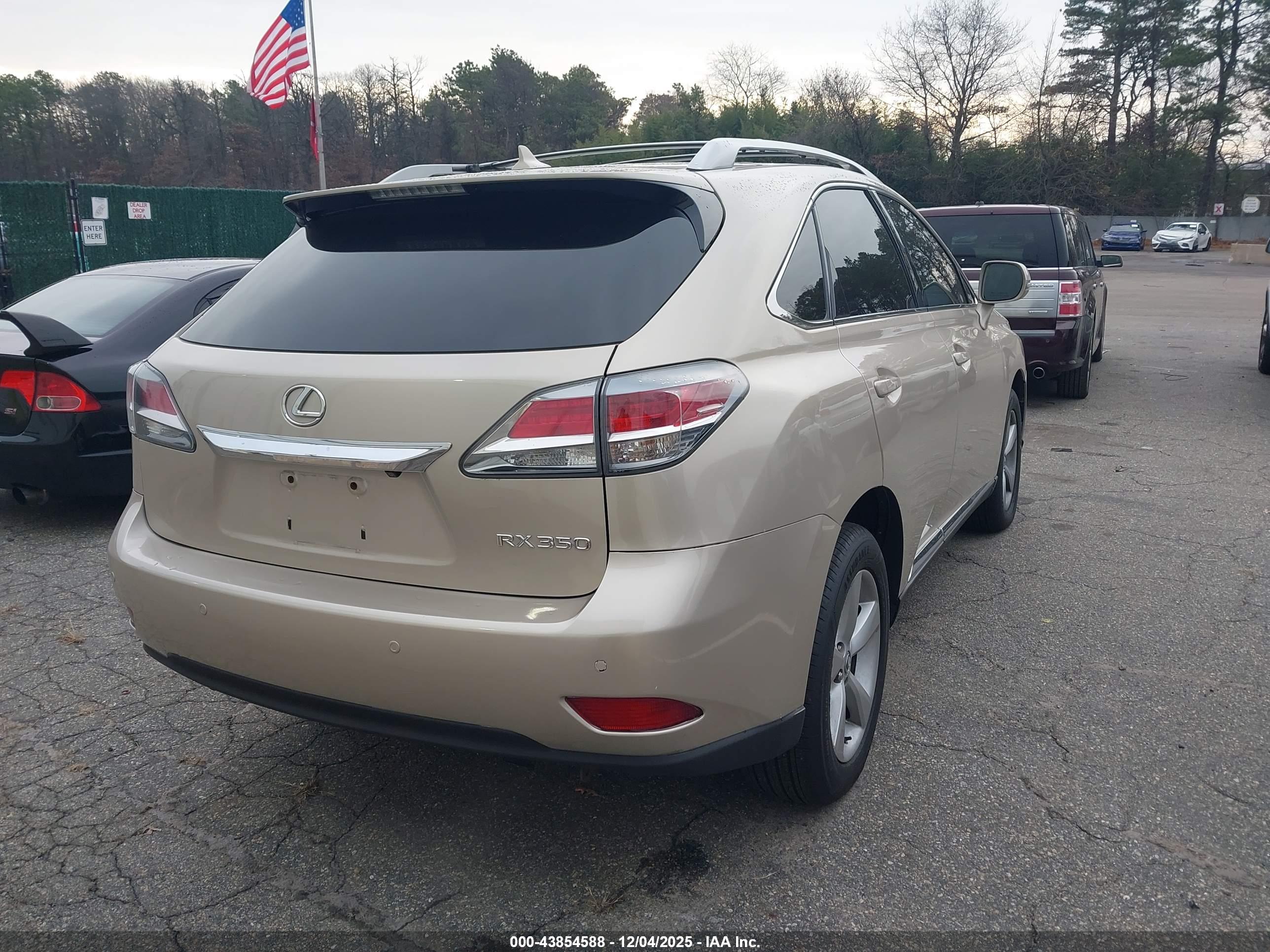 LEXUS RX image 4