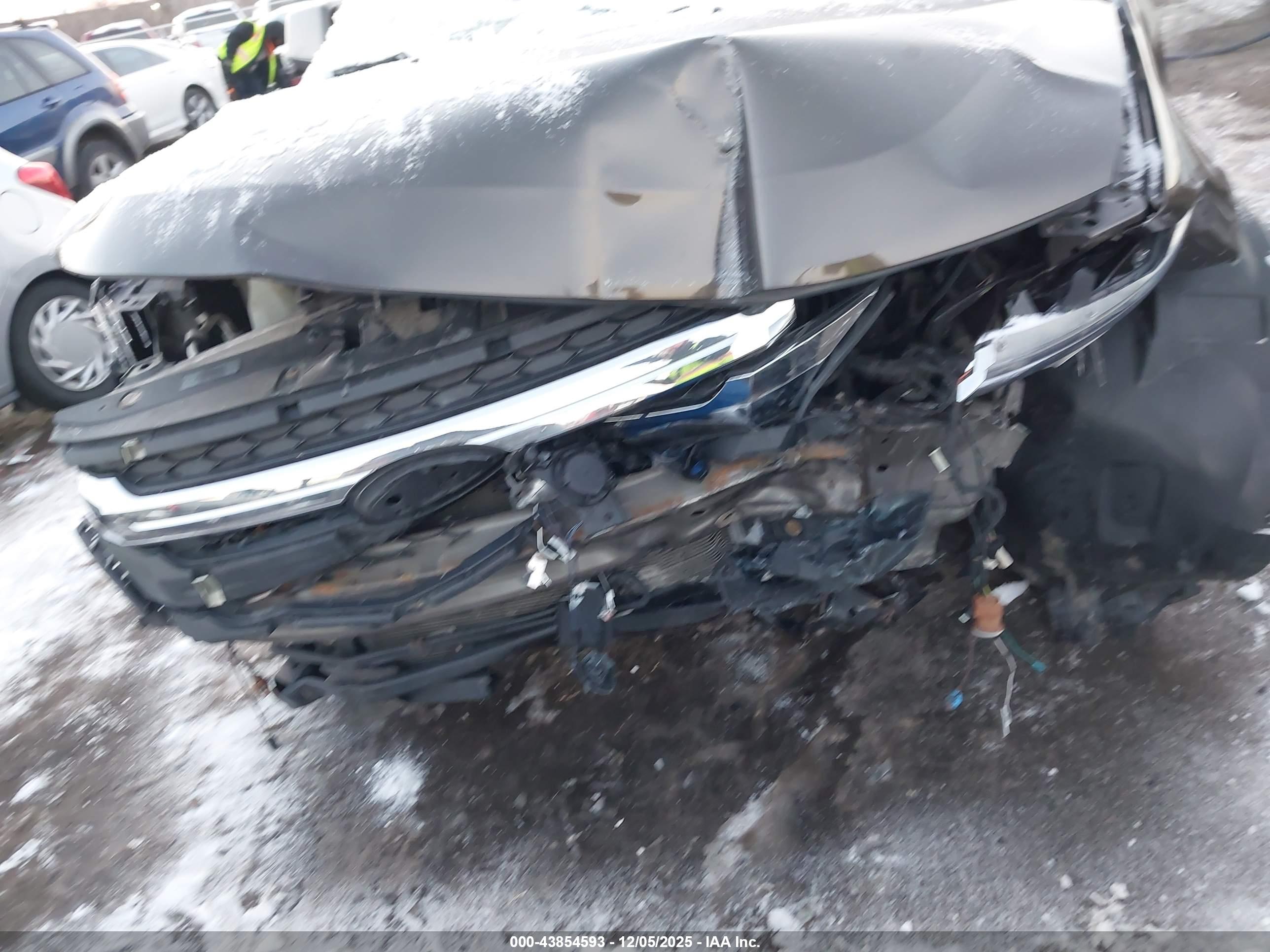 FORD EDGE image 6