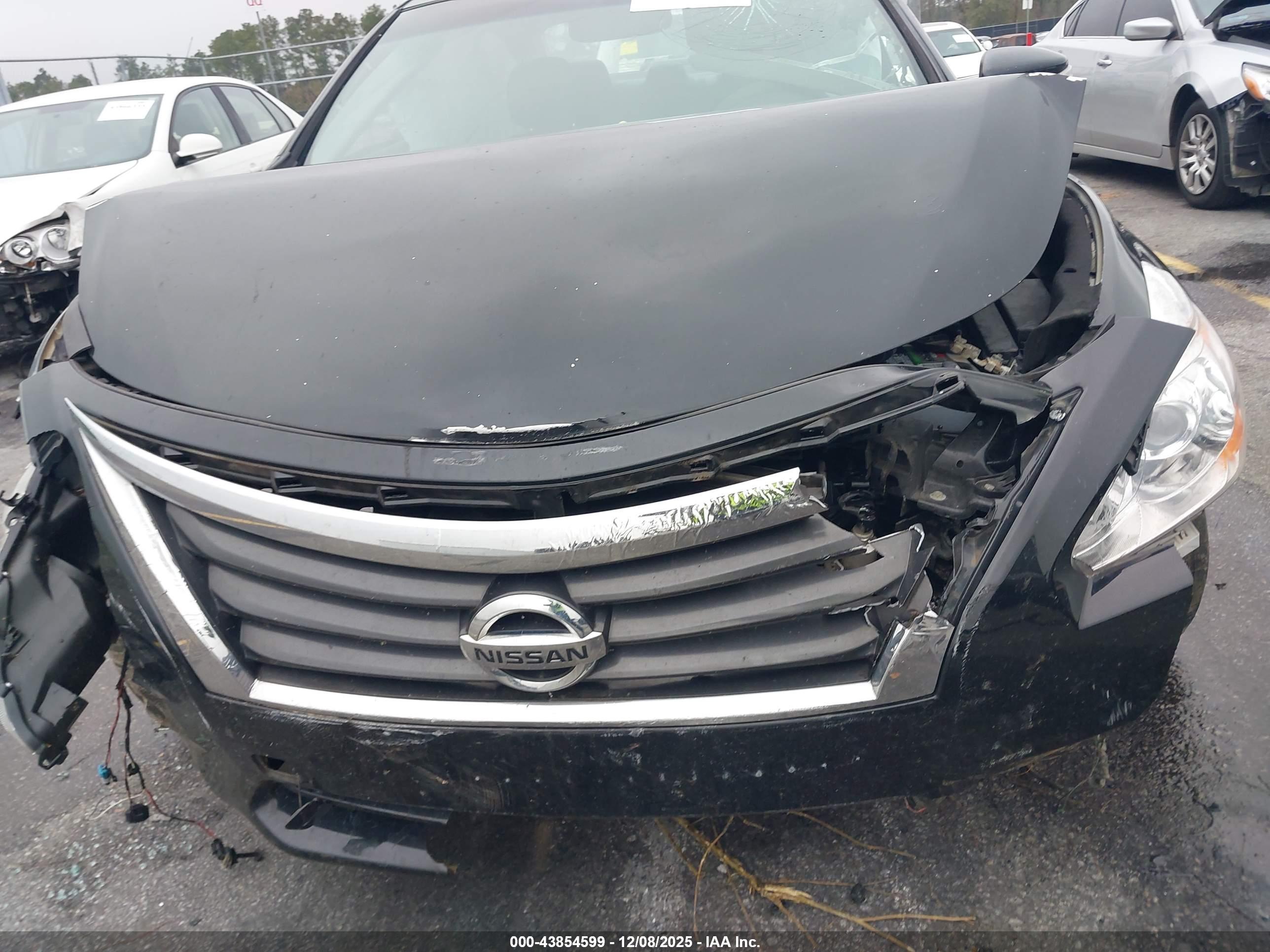 NISSAN ALTIMA image 6