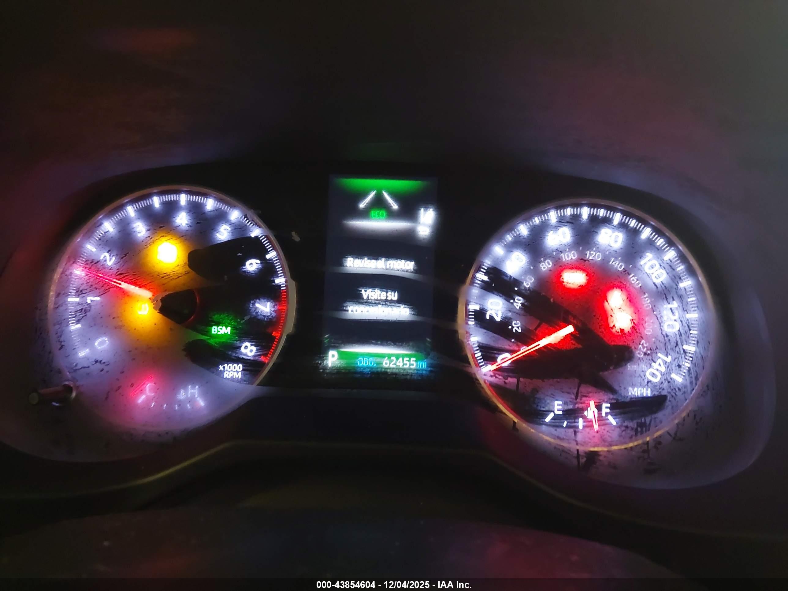 TOYOTA RAV4 image 7