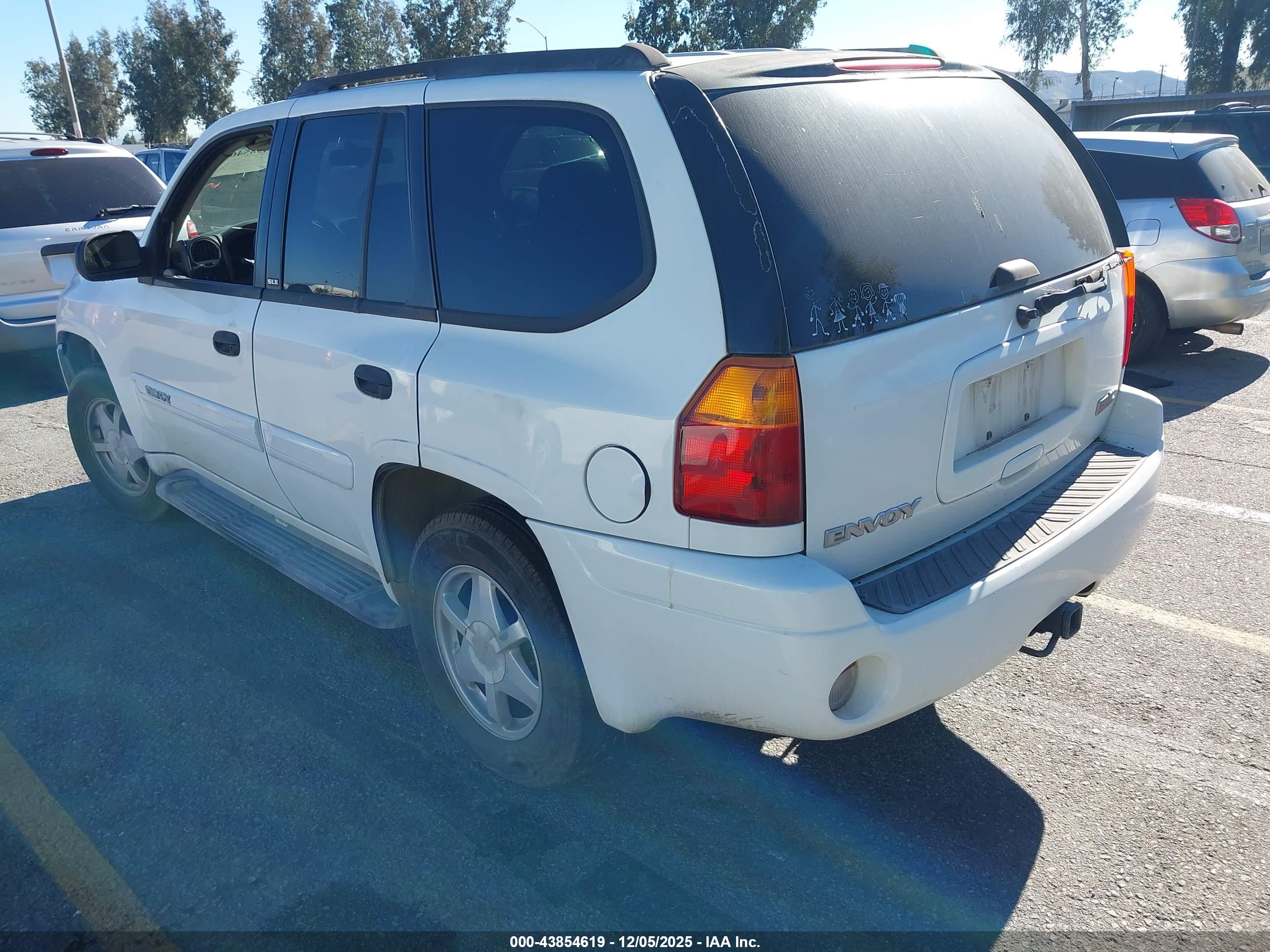 GMC ENVOY image 3