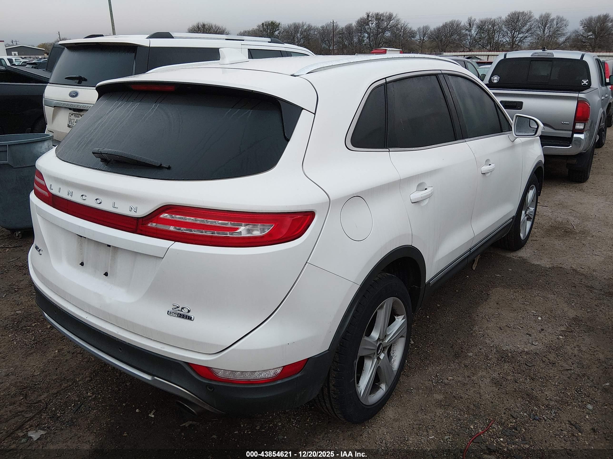 LINCOLN MKC image 4