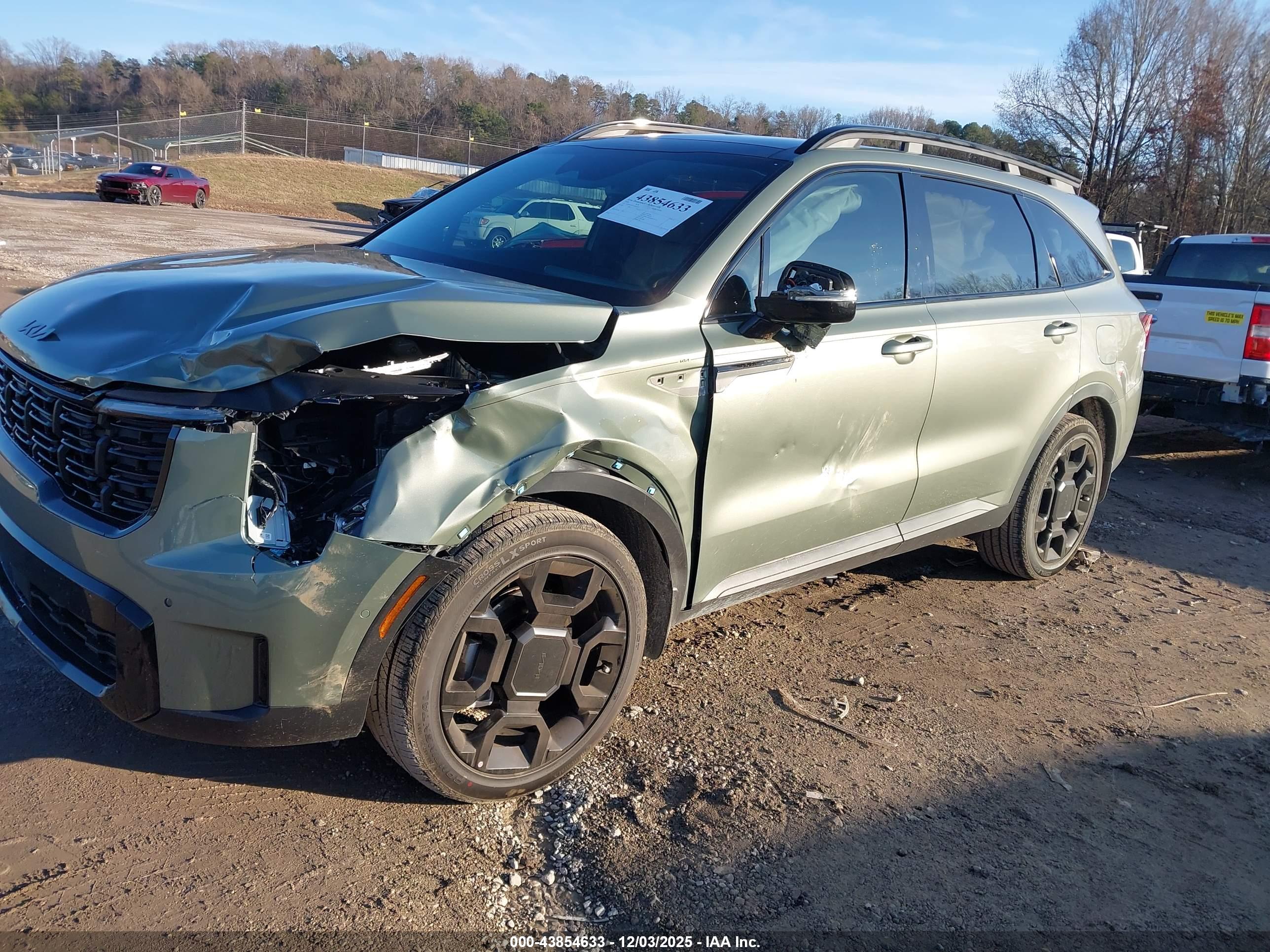 KIA SORENTO image 2