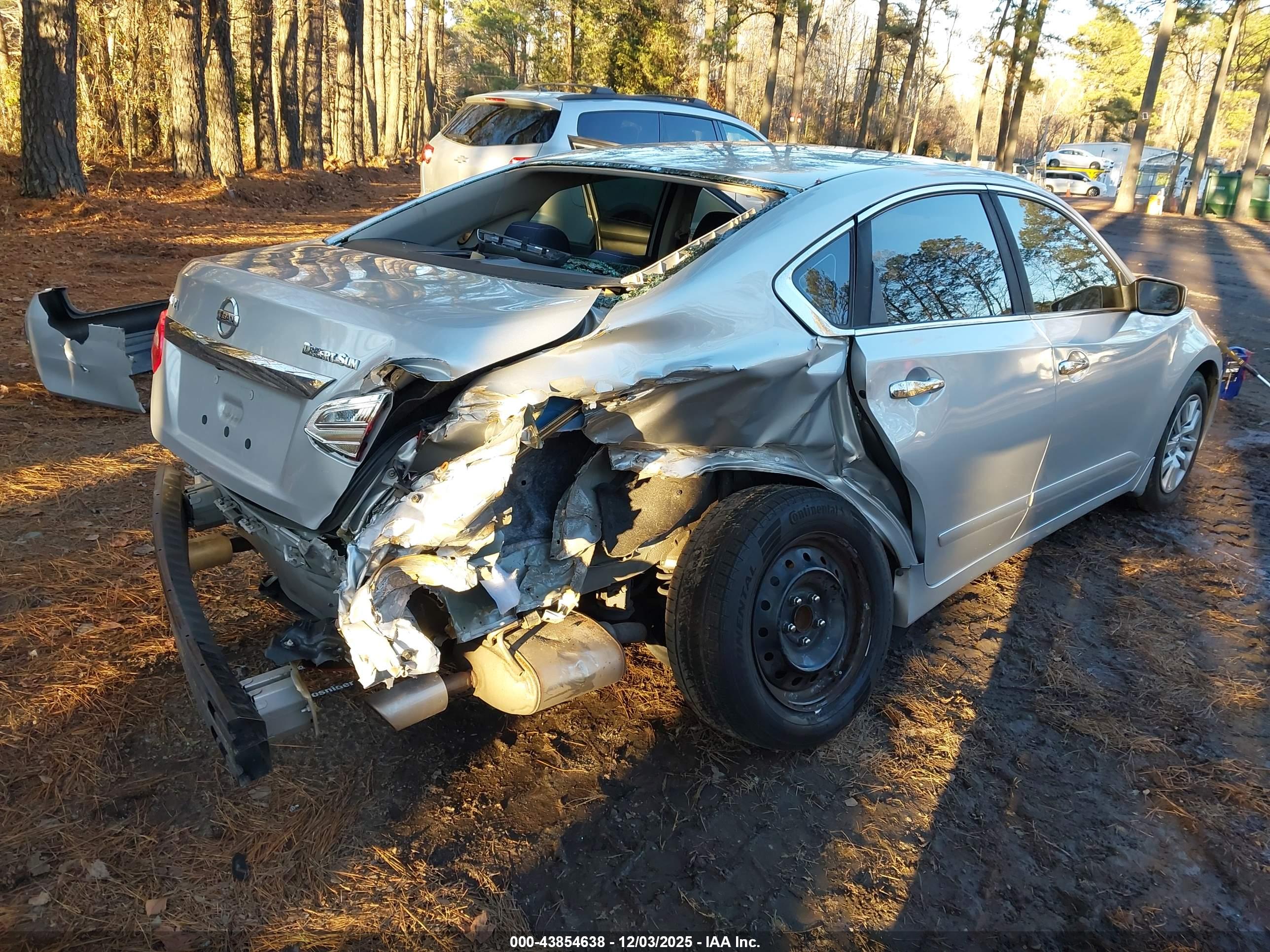 NISSAN ALTIMA image 6