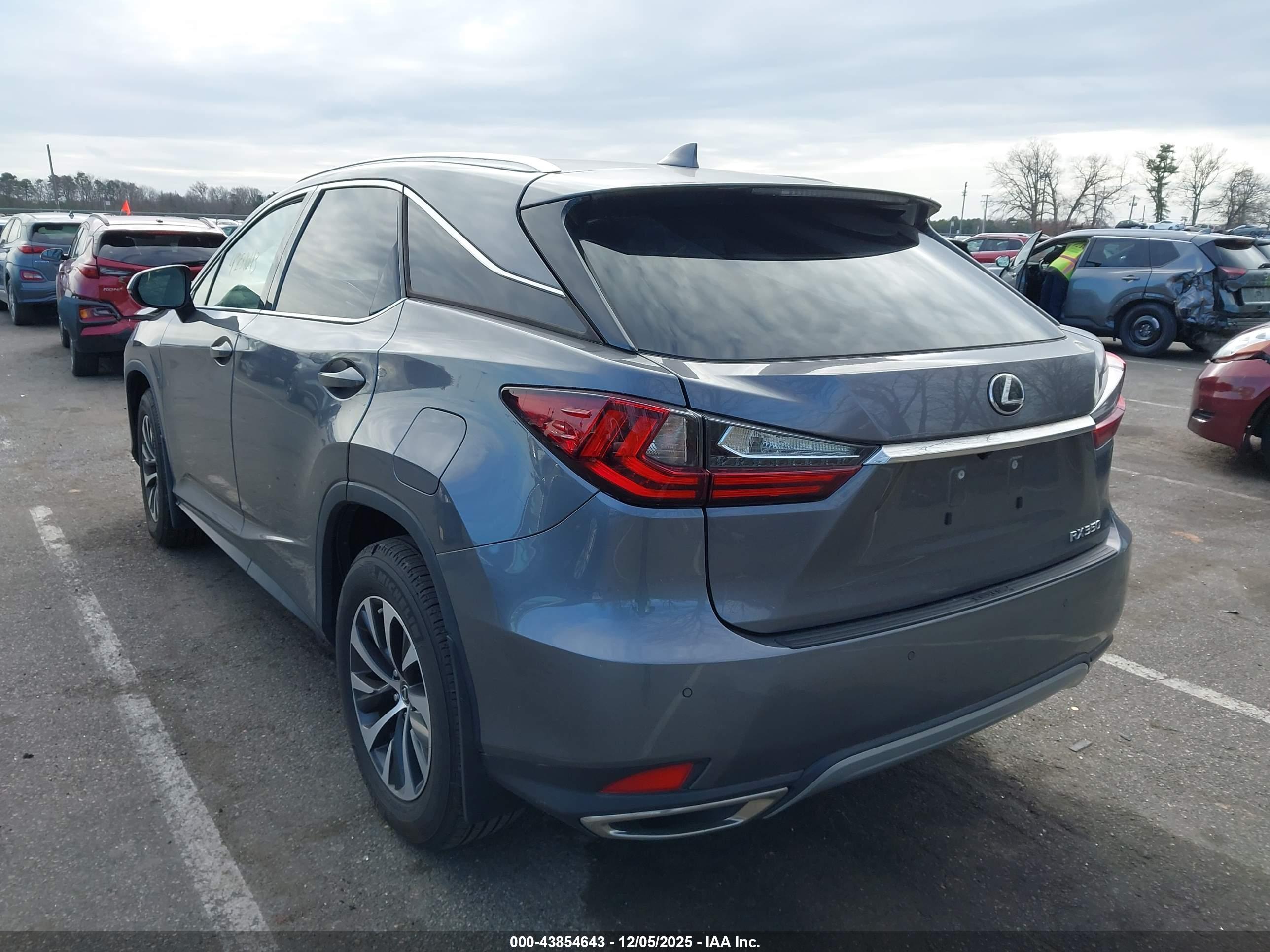 LEXUS RX image 3