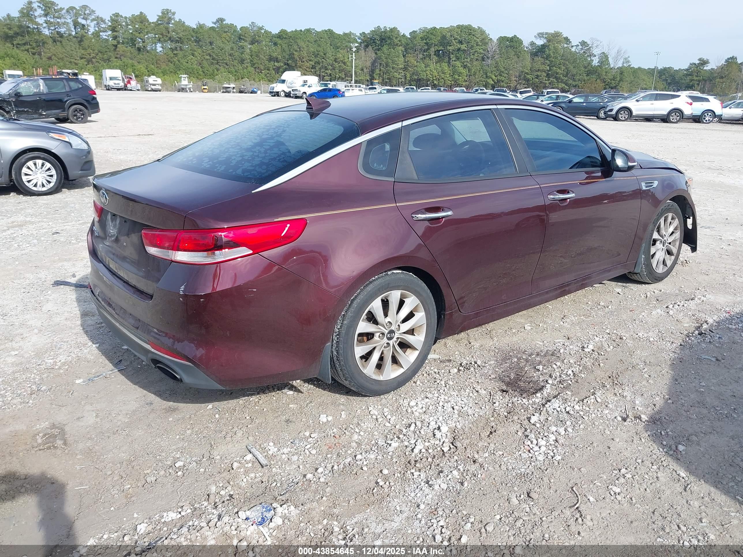KIA OPTIMA image 4