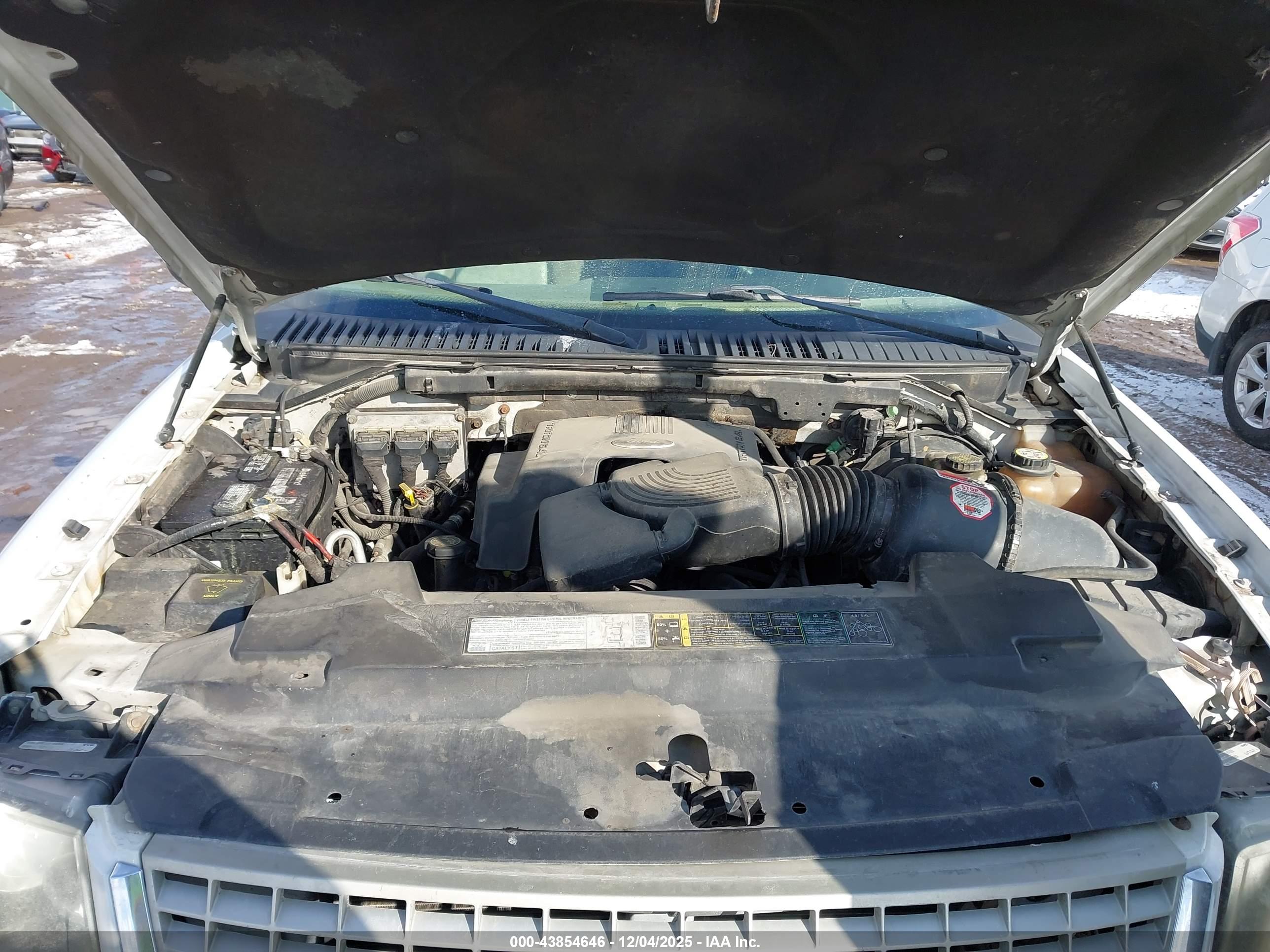 FORD EXPEDITION image 10