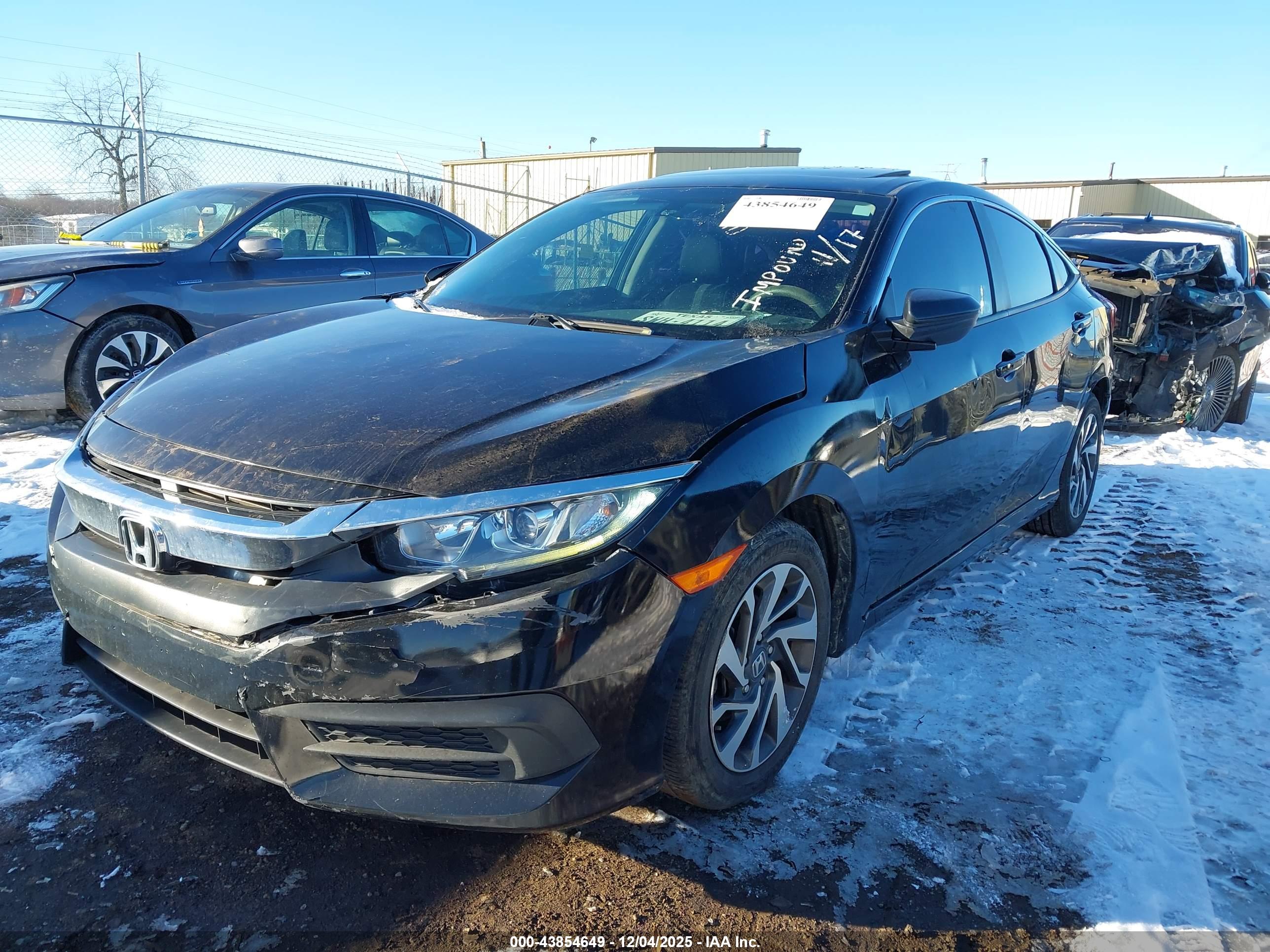 HONDA CIVIC image 6