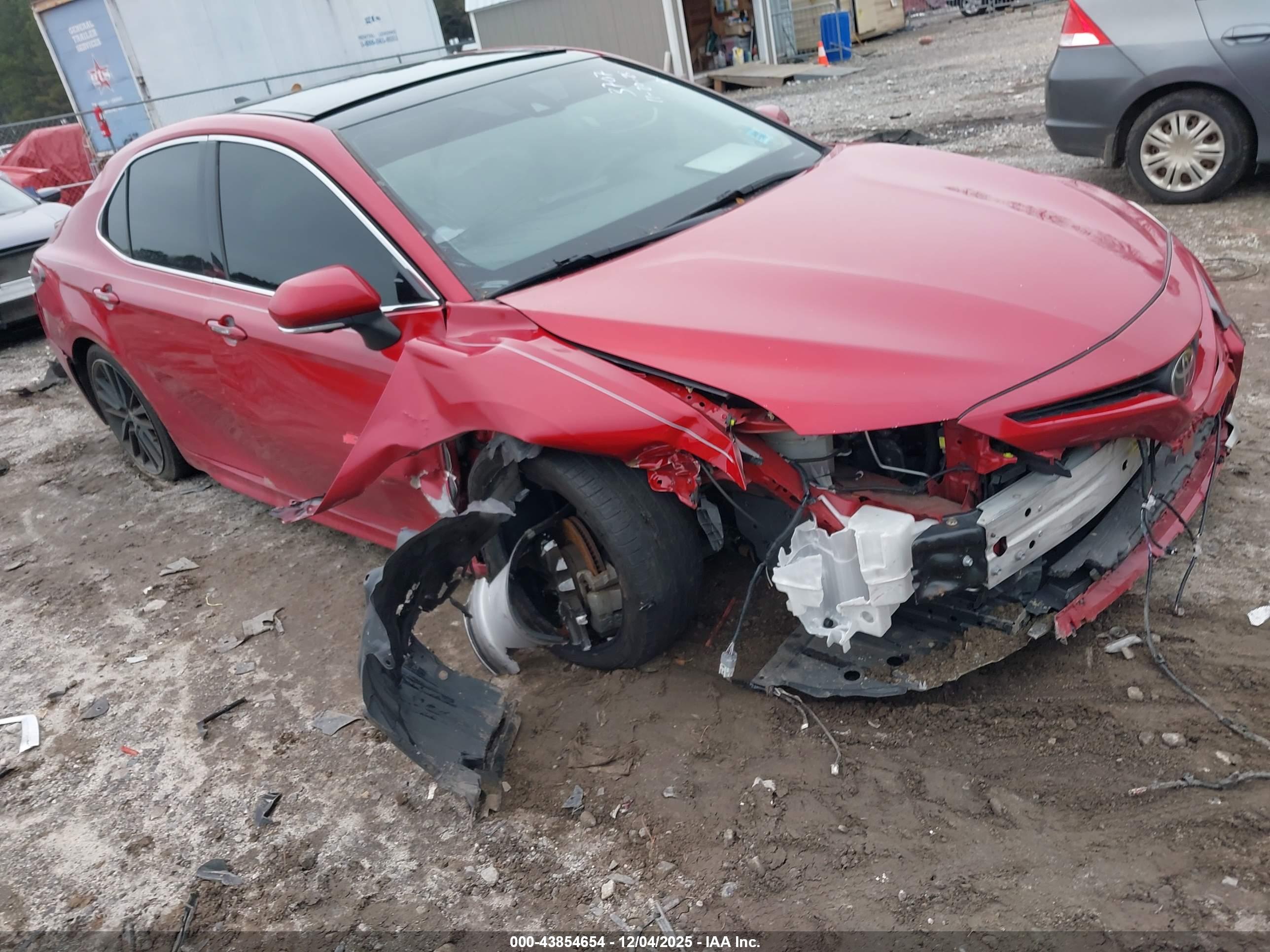 TOYOTA CAMRY image 6