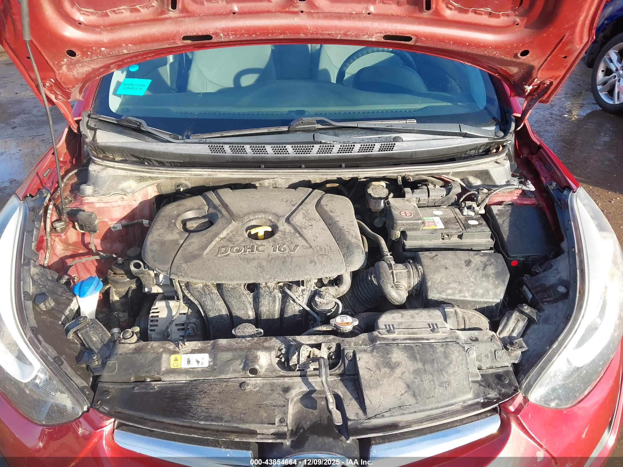 HYUNDAI ELANTRA image 10