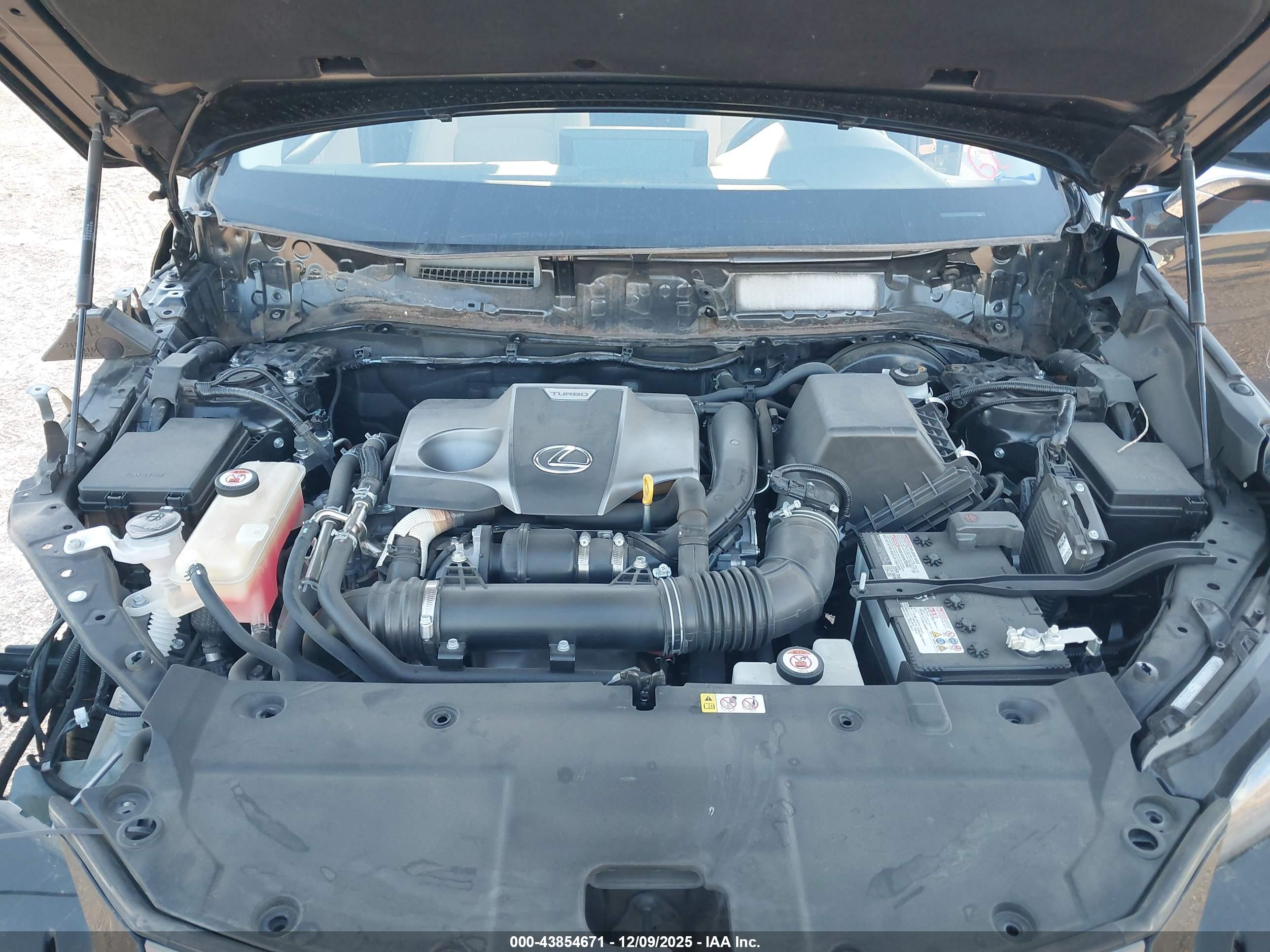 LEXUS NX image 10