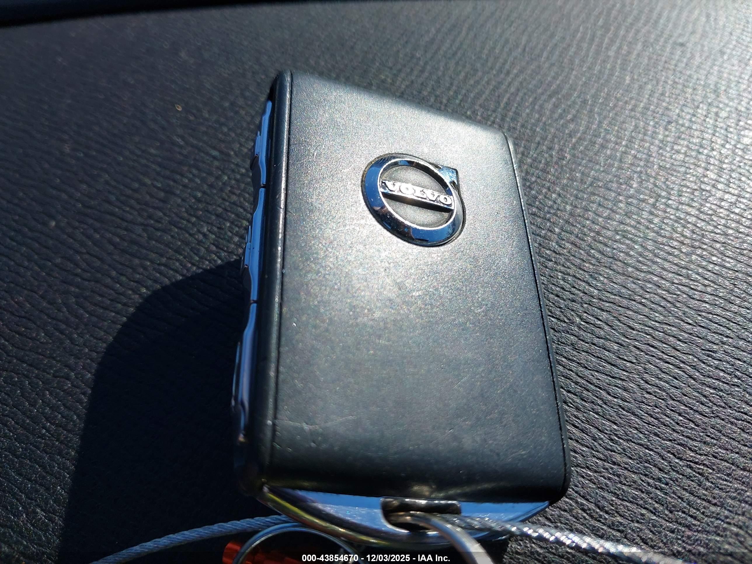 VOLVO XC90 image 11