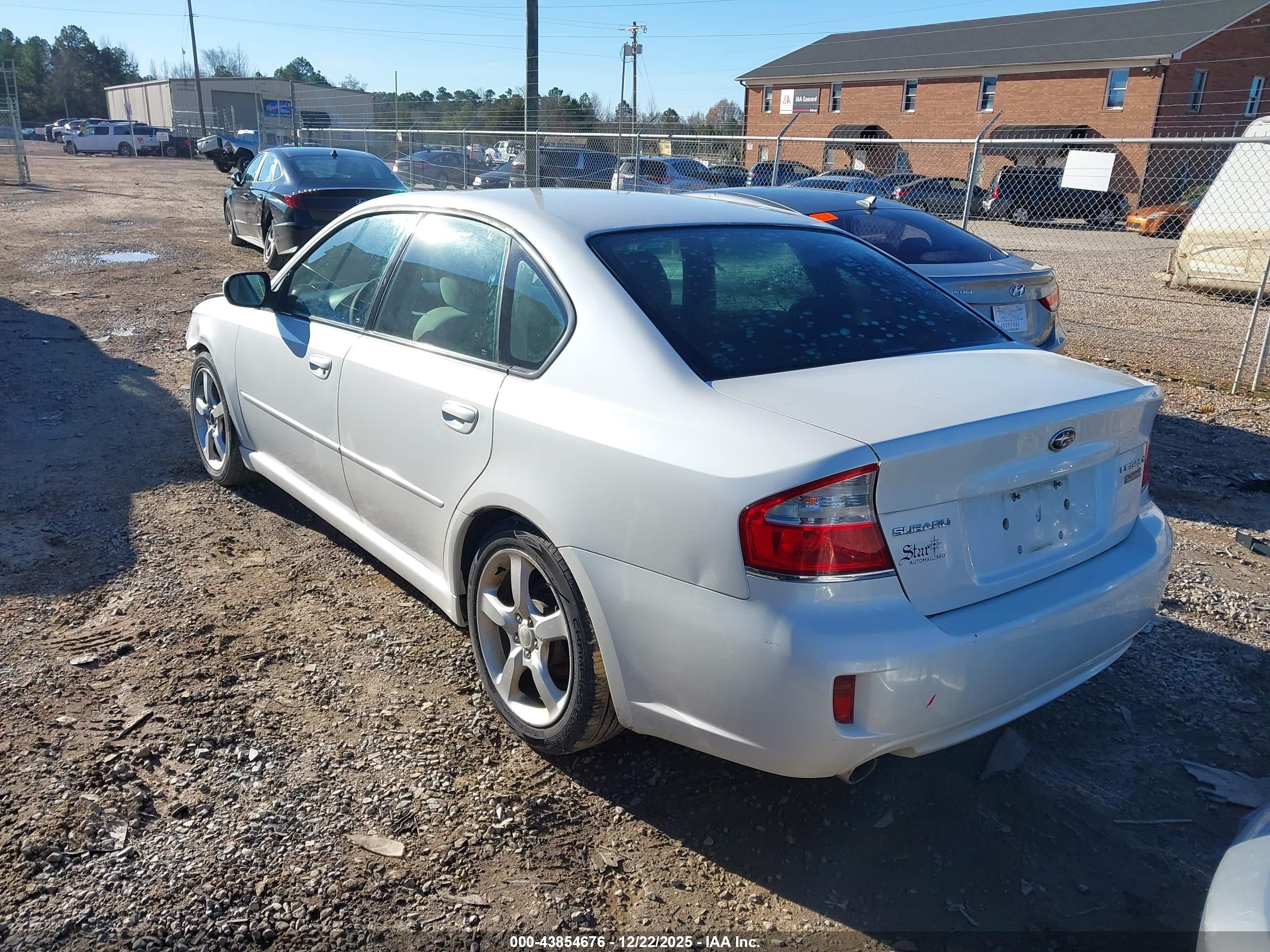 SUBARU LEGACY image 3