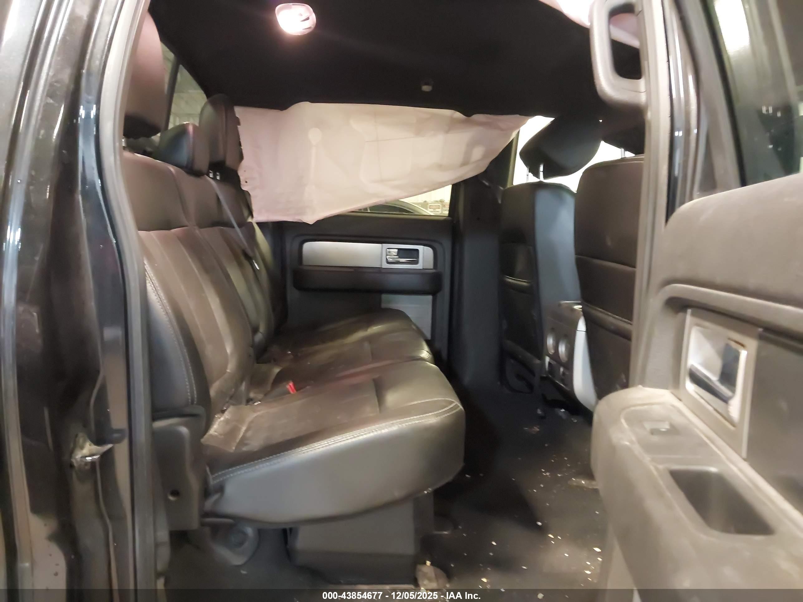 FORD F-150 image 8