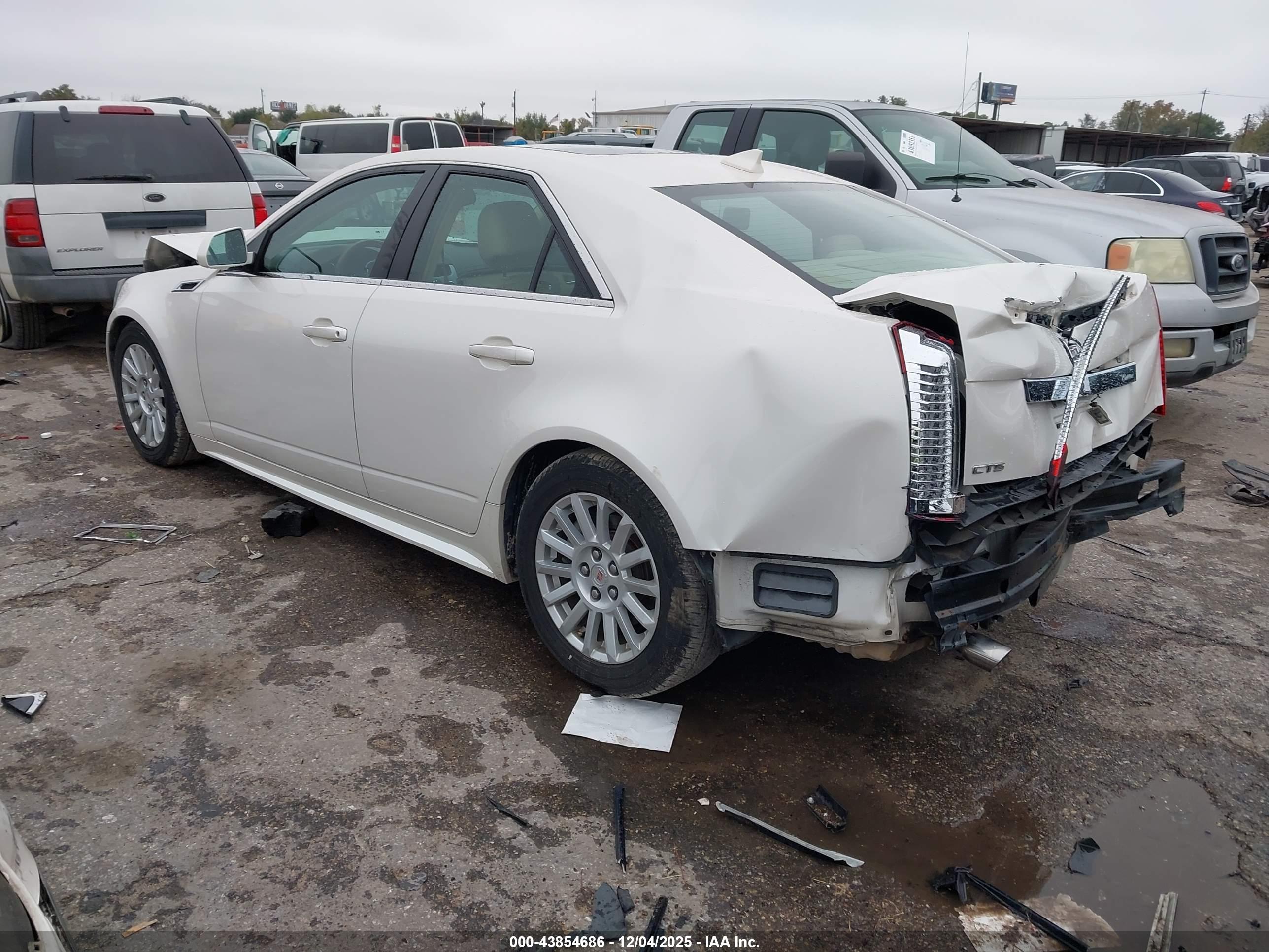 CADILLAC CTS image 3