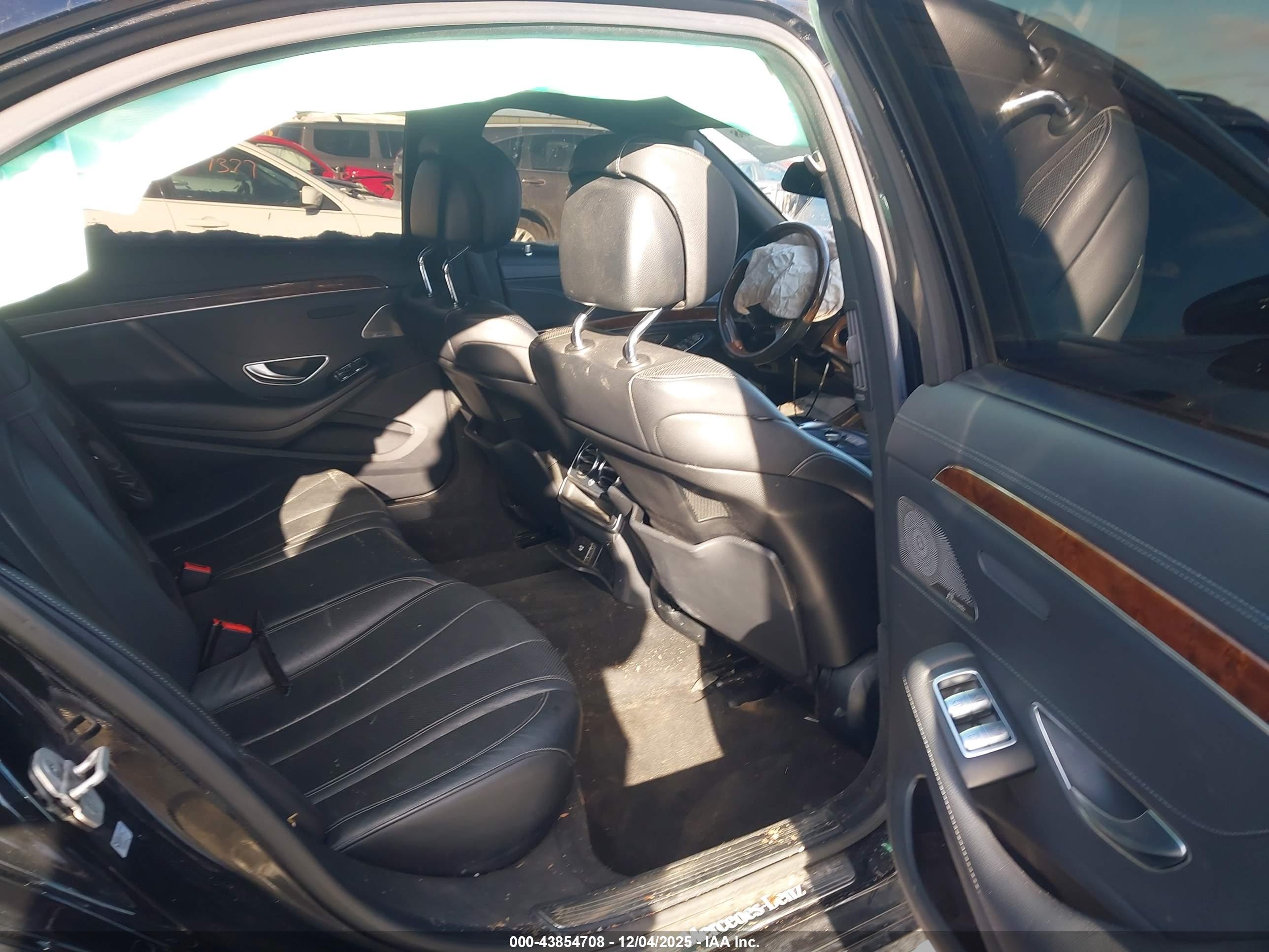 MERCEDES-BENZ S image 8