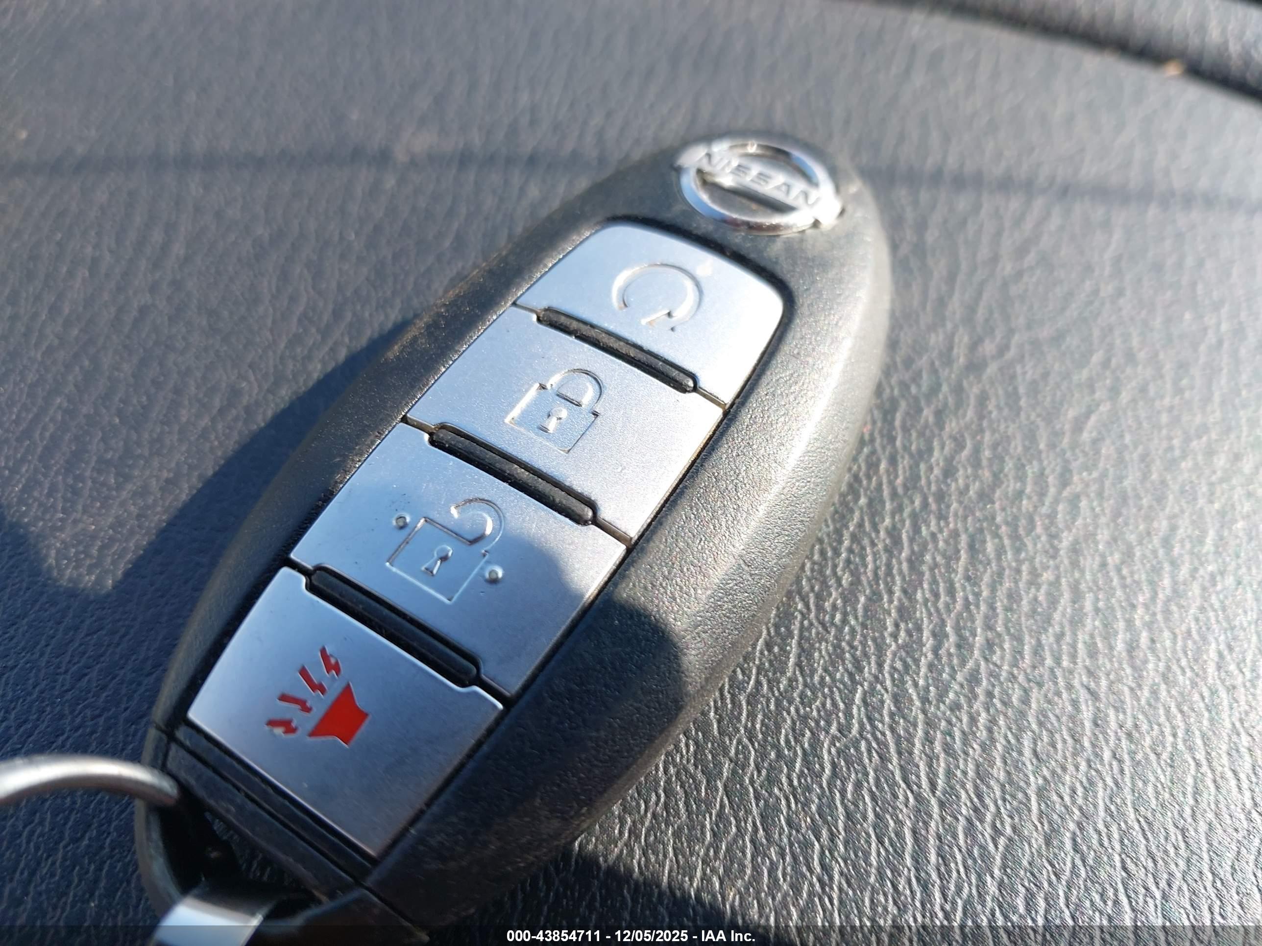 NISSAN PATHFINDER image 11