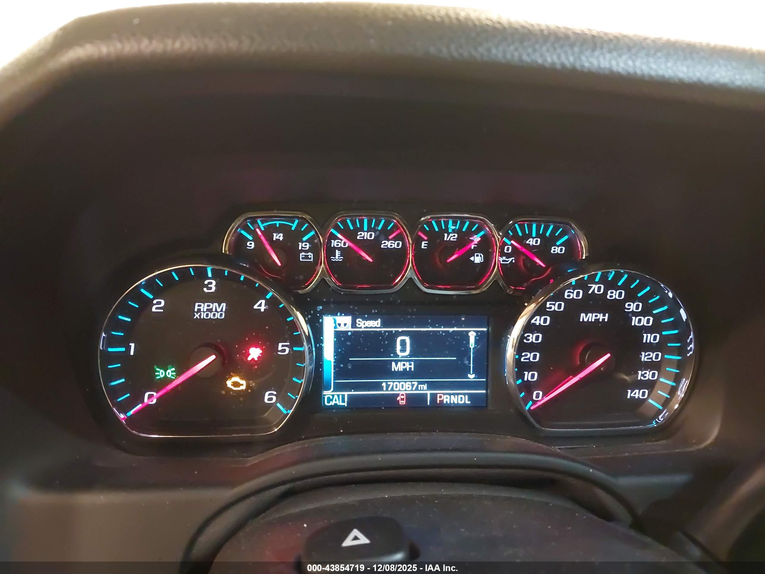 GMC YUKON image 7